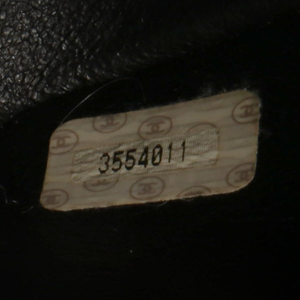 CHANEL Around 1995 Made Caviar Skin Mademoiselle Stitch Turn-Lock Chain Bag Black