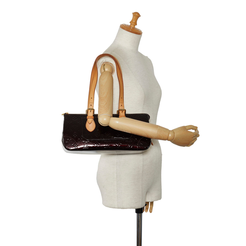 LOUIS VUITTON Monogram Vernis Rosewood Avenue Shoulder Bag