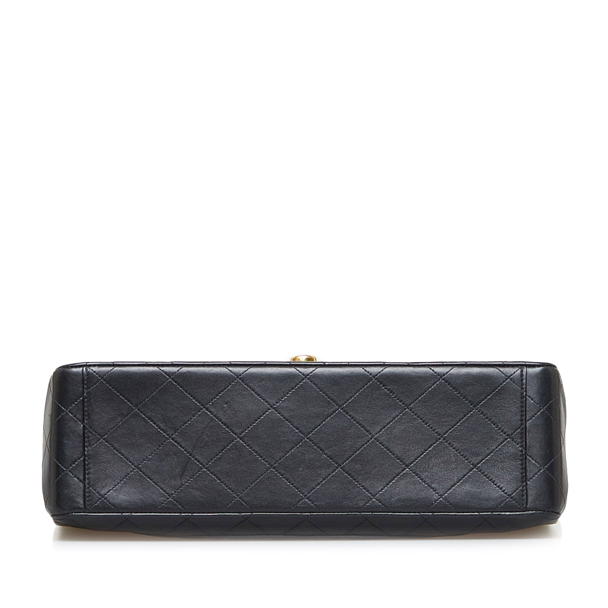 CHANEL Maxi Classic Lambskin Single Flap Shoulder Bag