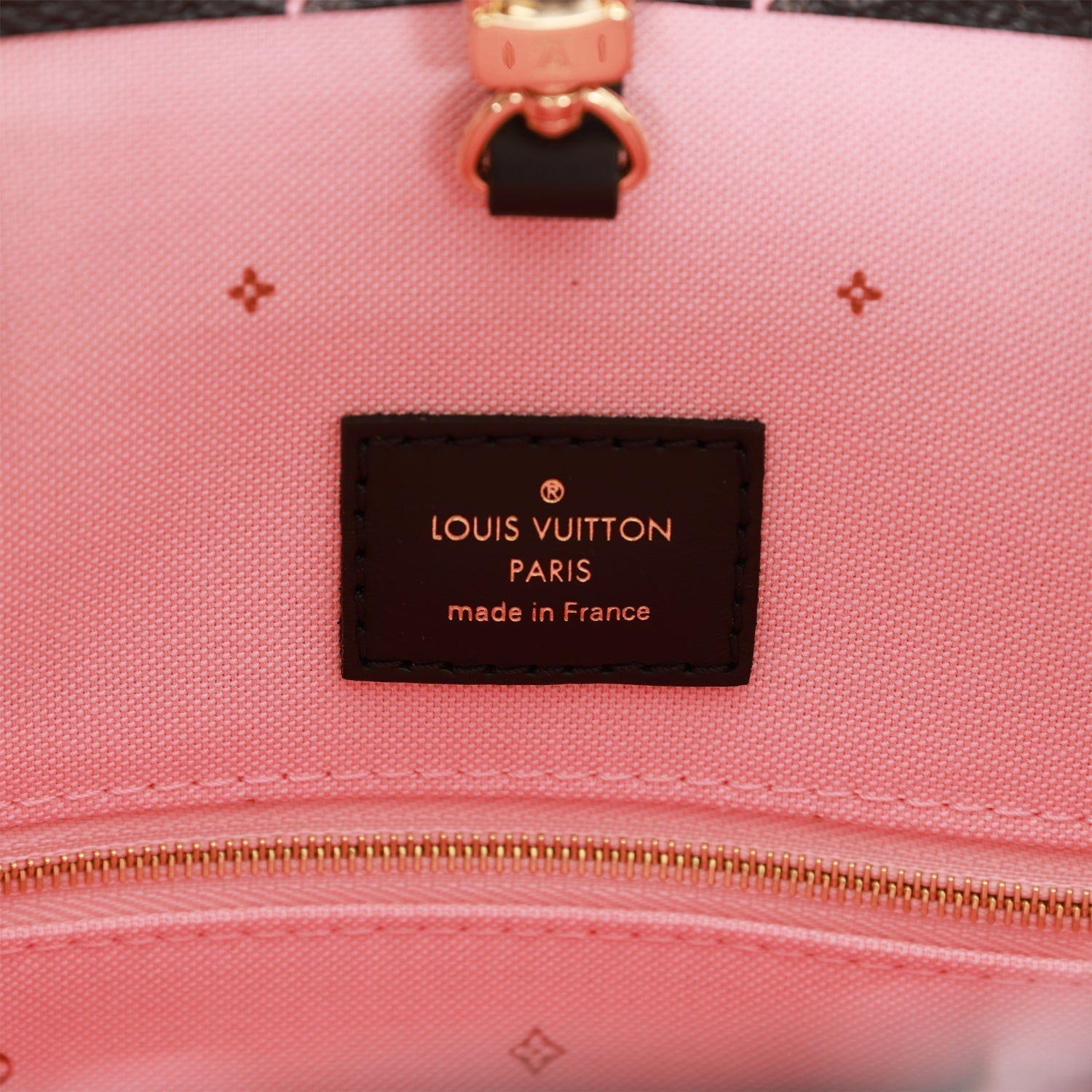 Louis Vuitton Fall For You Black Monogram OnTheGo MM