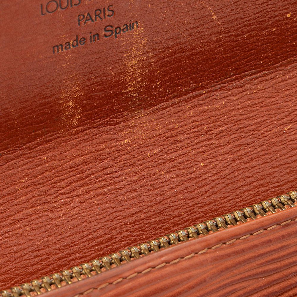 Louis Vuitton Vintage Epi Leather Sarah Wallet