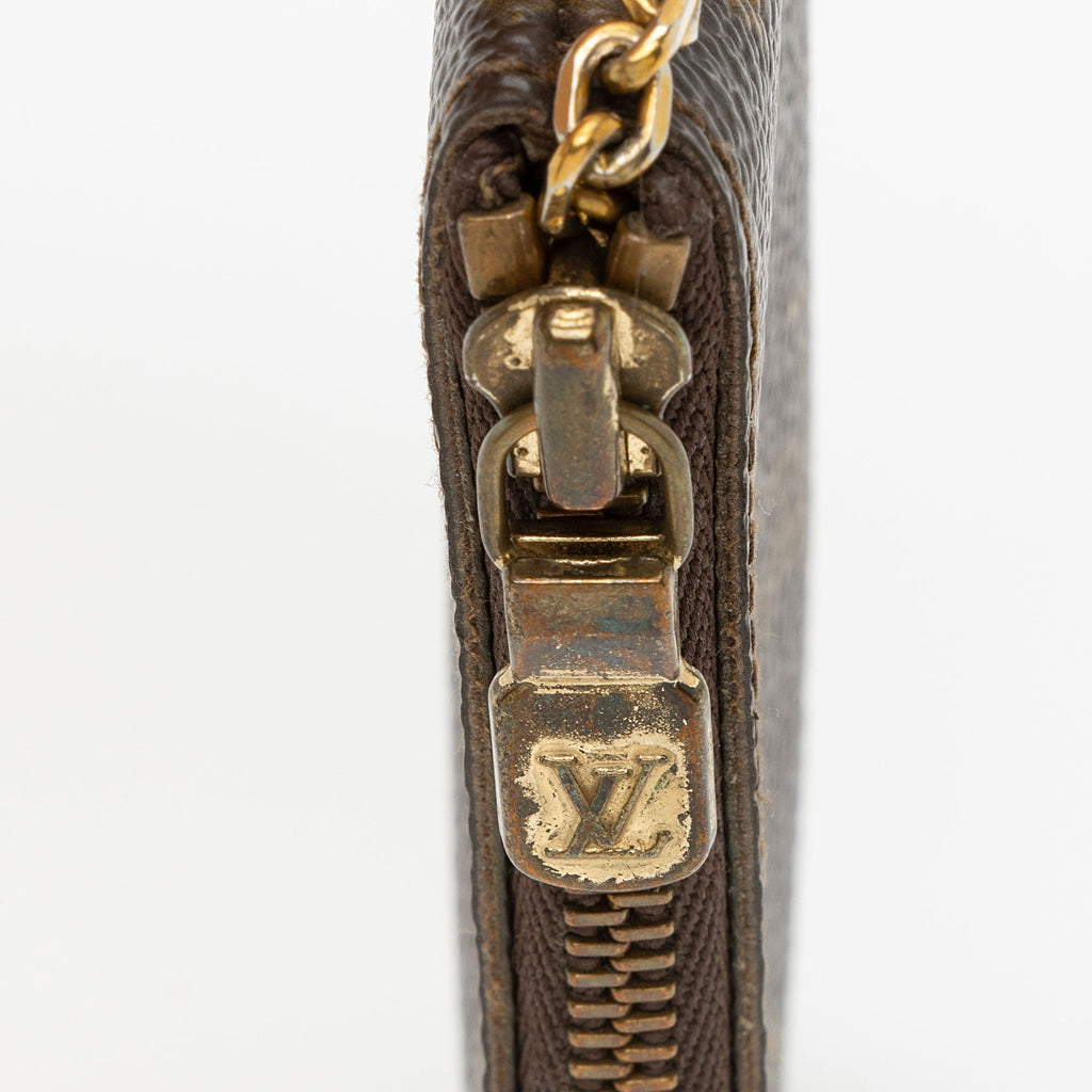 Louis Vuitton Vintage Monogram Canvas Key Pouch (SHF-to6iDK)