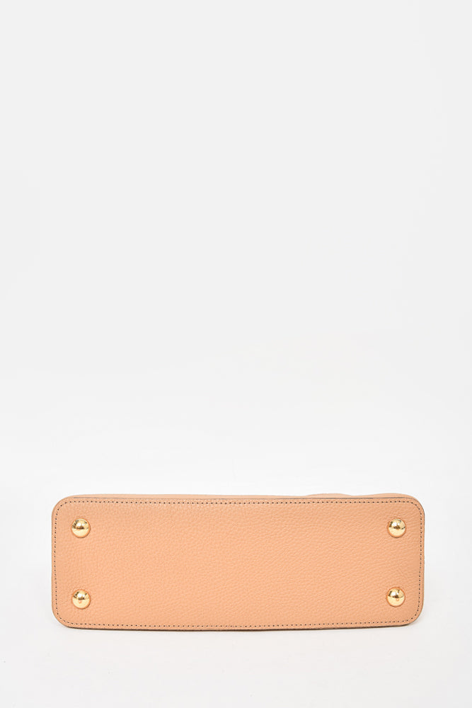 Louis Vuitton Camel Leather Capucines MM