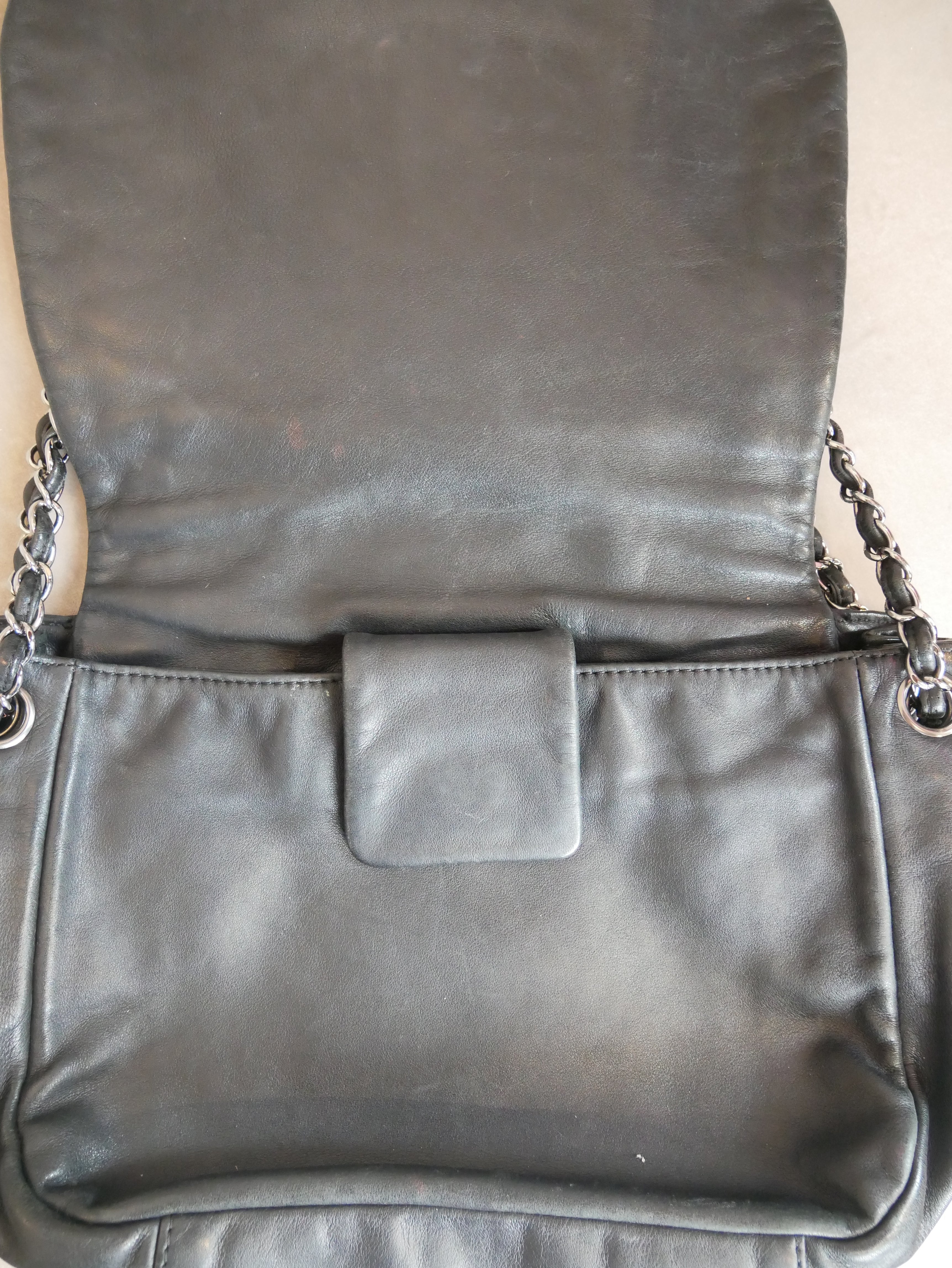 Chanel vintage black bag - 1990s