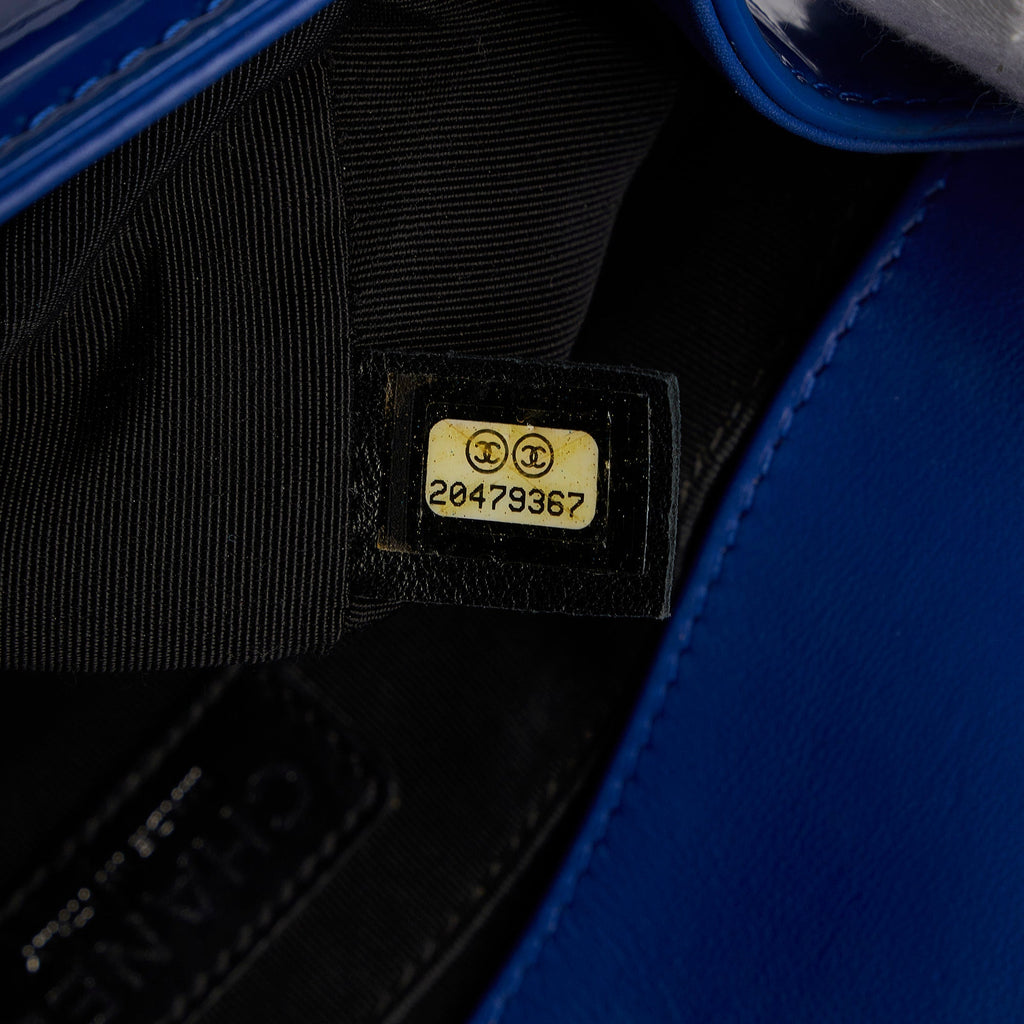 CHANEL Medium Patent Boy Plexiglass Crossbody Bag