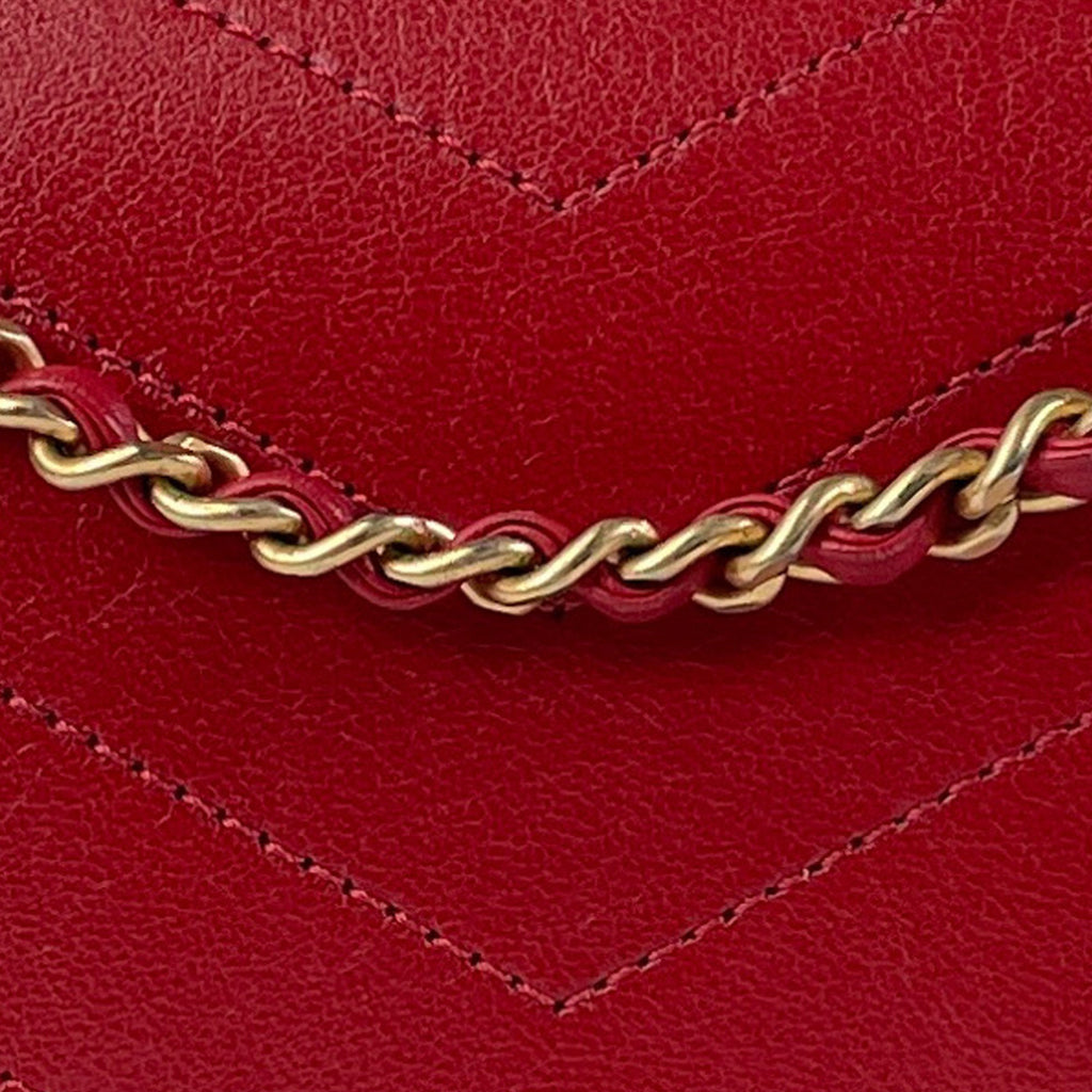 CHANEL Small Lambskin Coco Chevron Envelope Flap Bag