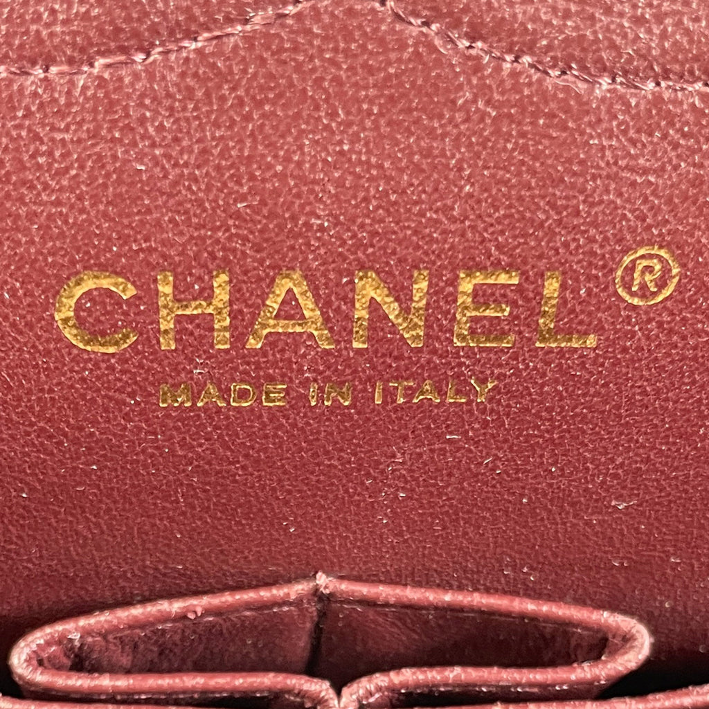 CHANEL Jumbo Classic Caviar Double Flap Shoulder Bag