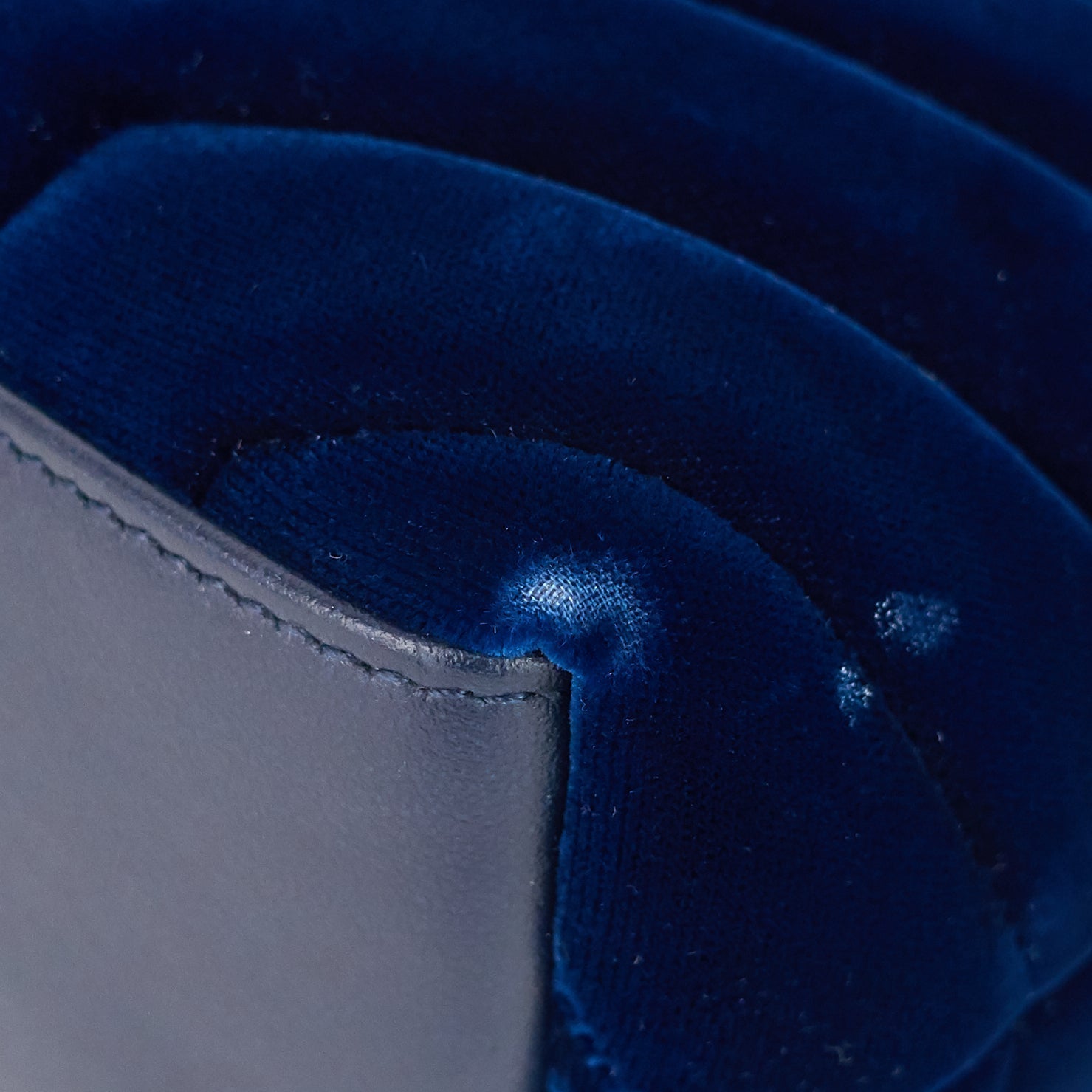 SAINT LAURENT Loulou Small Velvet Shoulder Bag