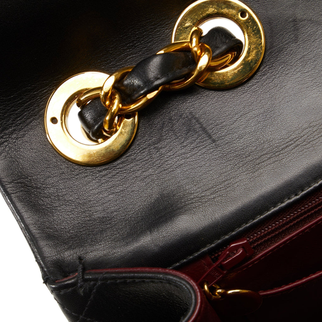 CHANEL Maxi XL Classic Lambskin Single Flap Shoulder Bag