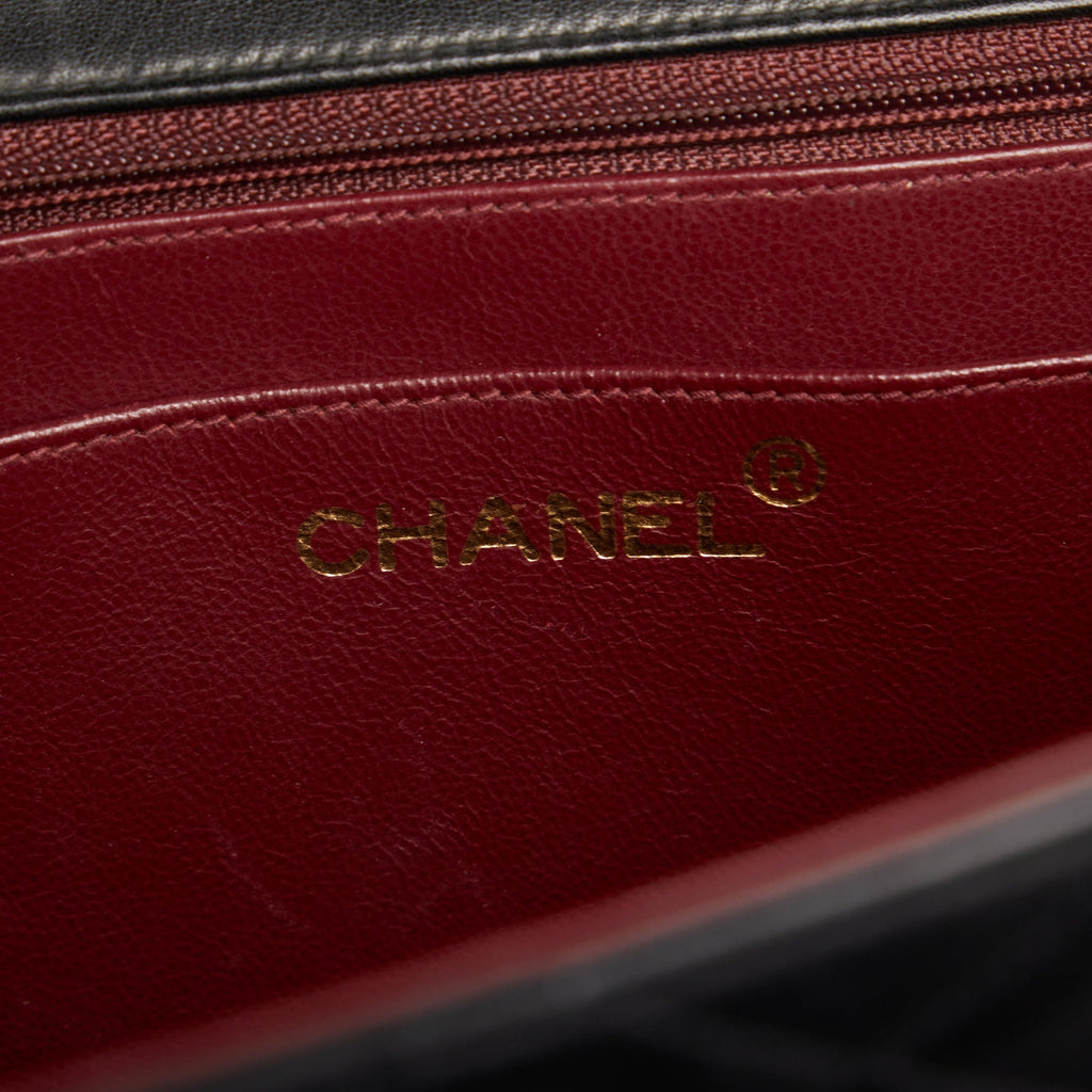 CHANEL Maxi XL Classic Lambskin Single Flap Shoulder Bag