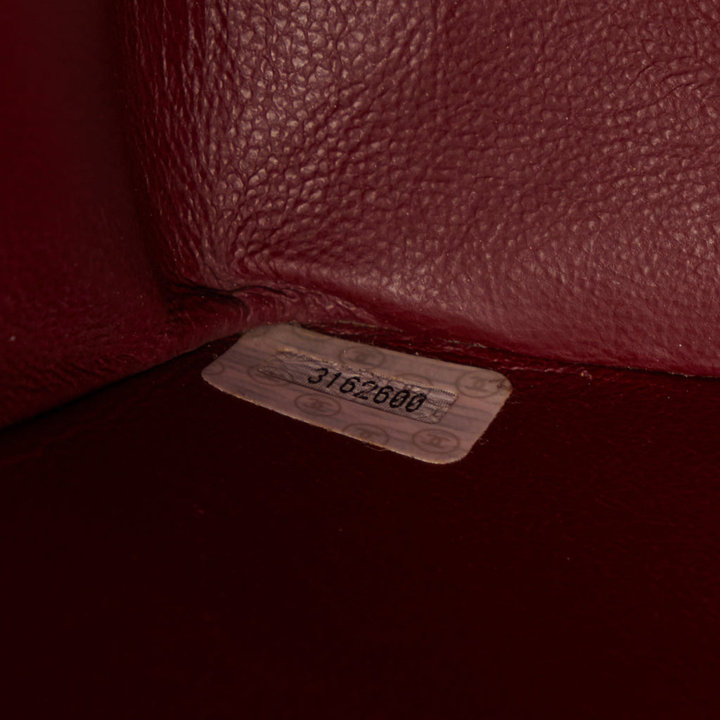CHANEL Maxi XL Classic Lambskin Single Flap Shoulder Bag