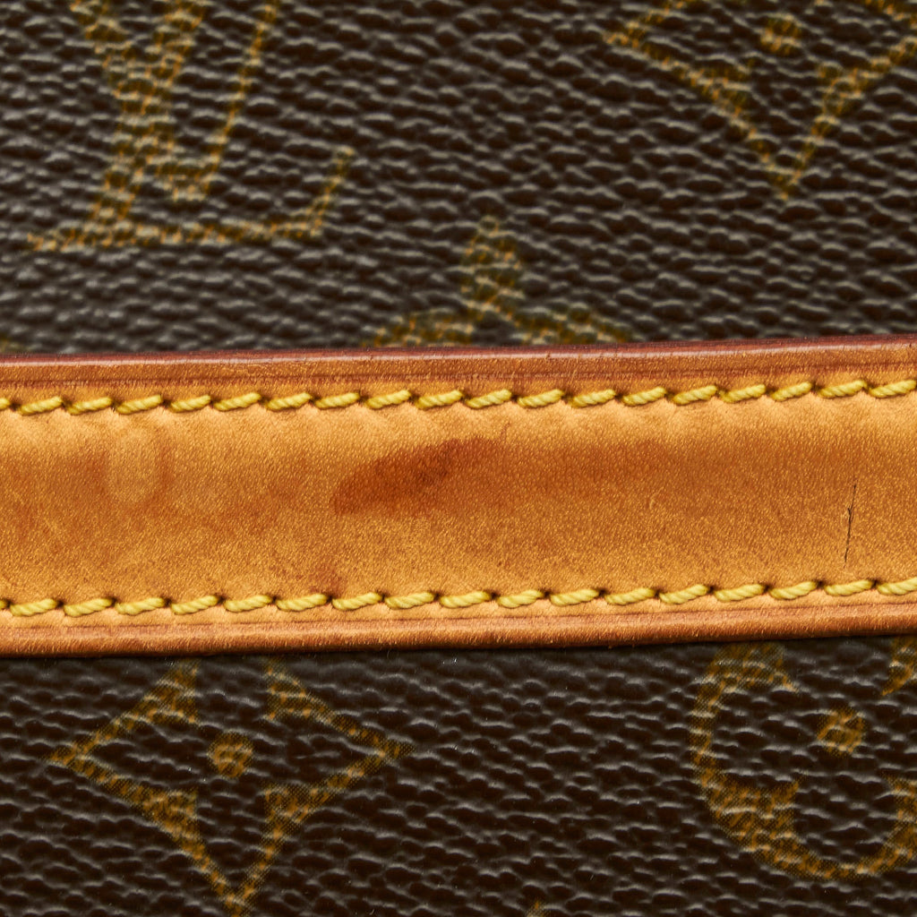 LOUIS VUITTON Monogram Reporter GM Crossbody Bag