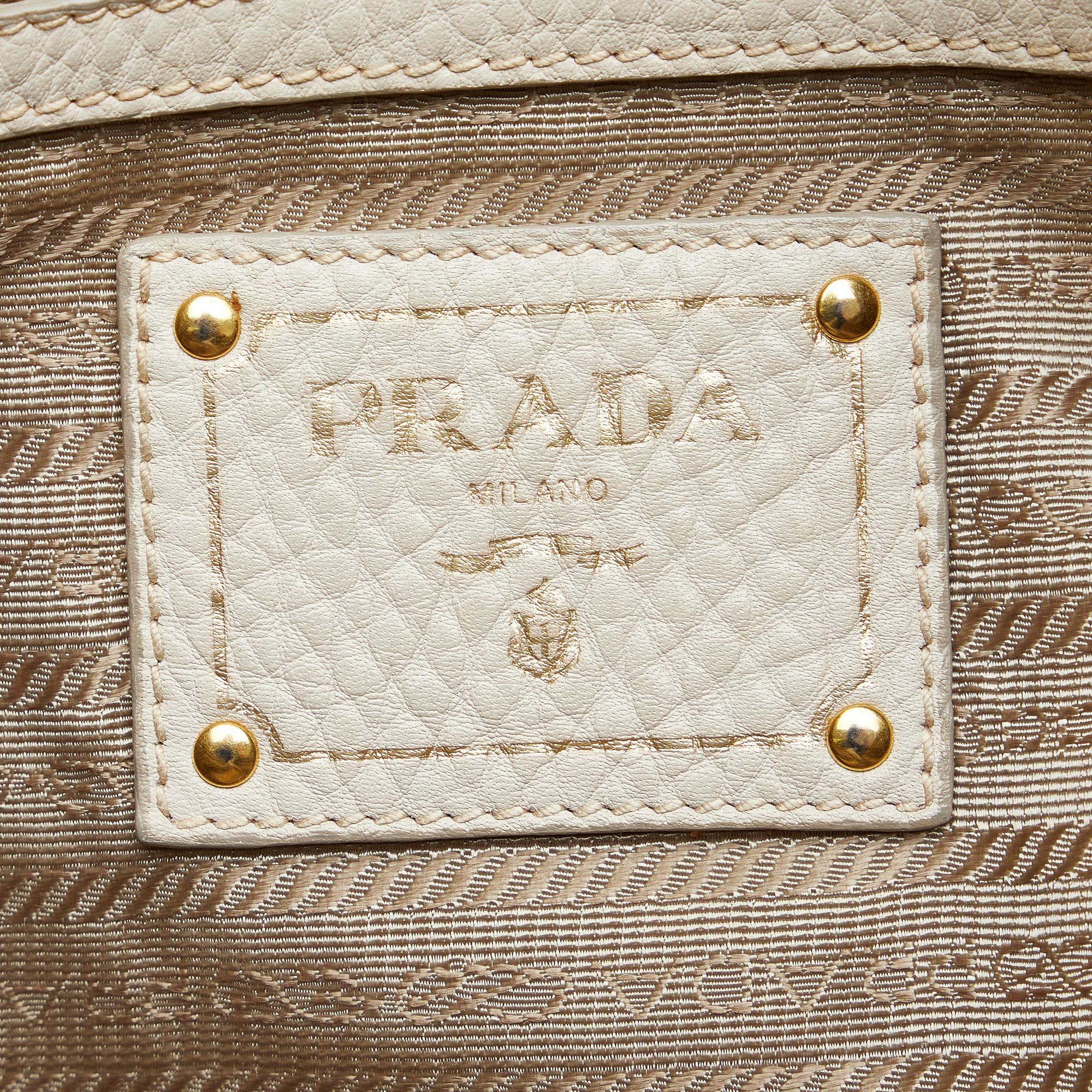 Prada Canapa Logo Tote Bag (SHG-CgL1ku)