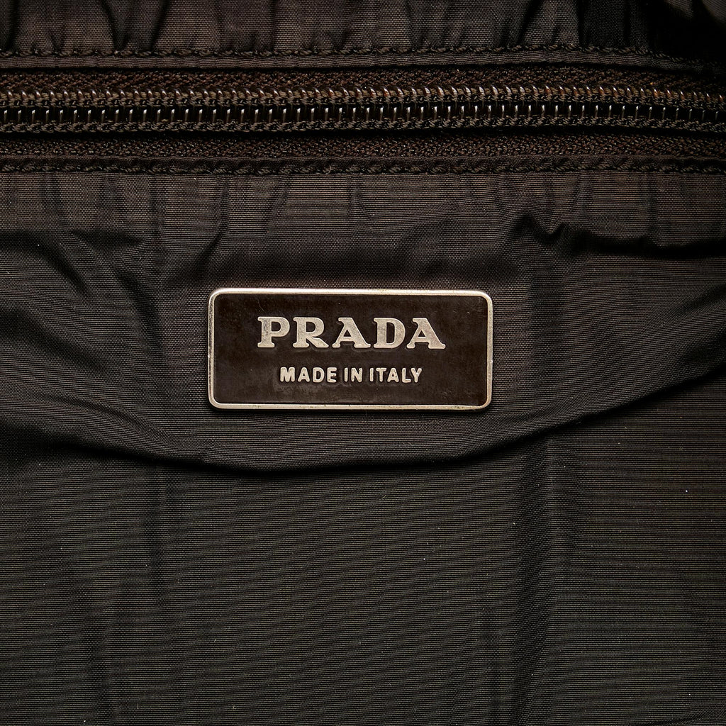 Prada Flat Messenger (SHG-35279)