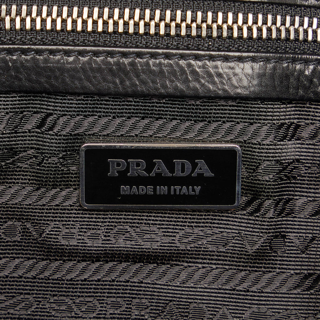 Prada Leather Shoulder Bag (SHG-kzN8pc)