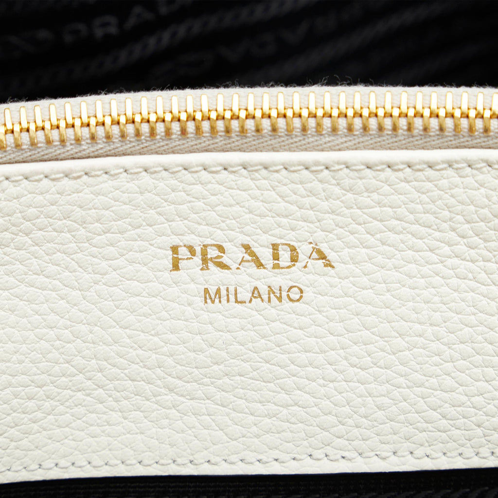 Prada Medium Vitello Daino Satchel (SHG-0WATI3)