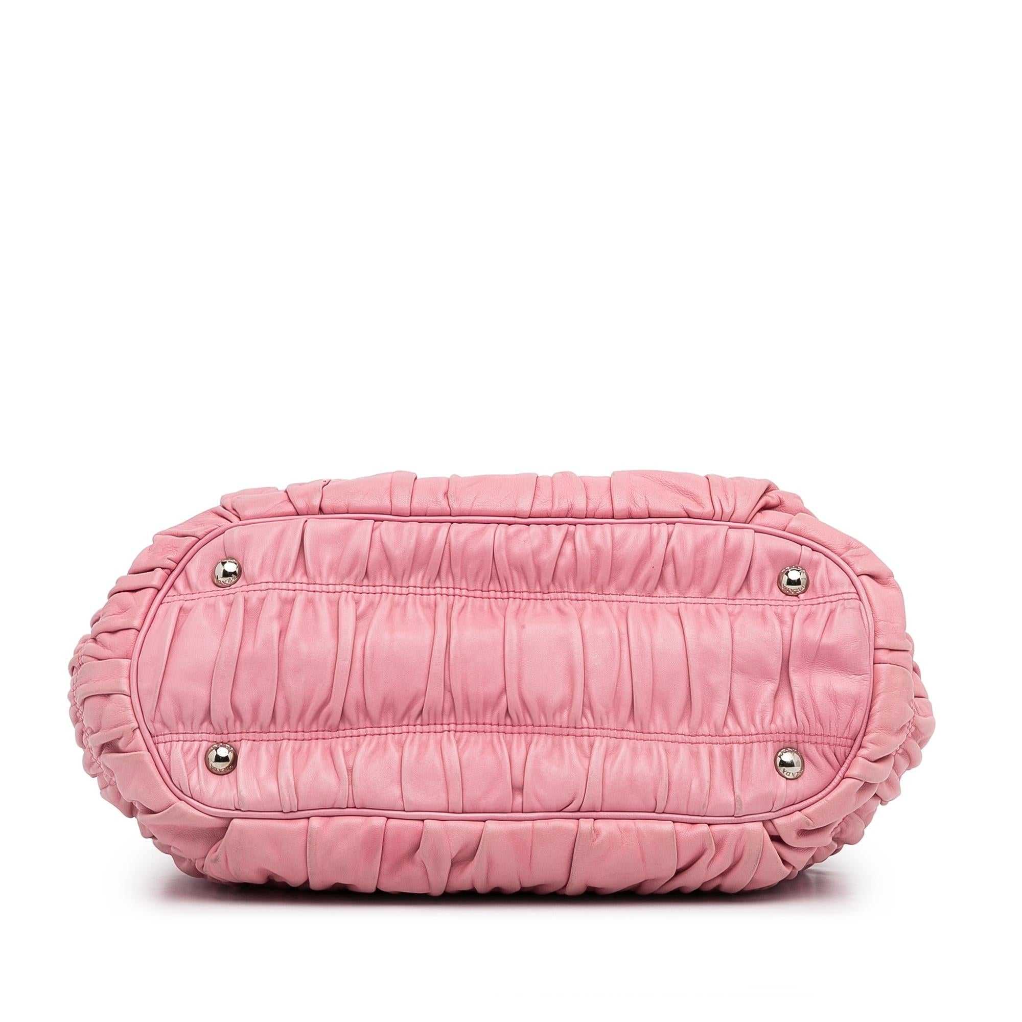 Prada Nappa Gaufre Satchel (SHG-sFa4z6)