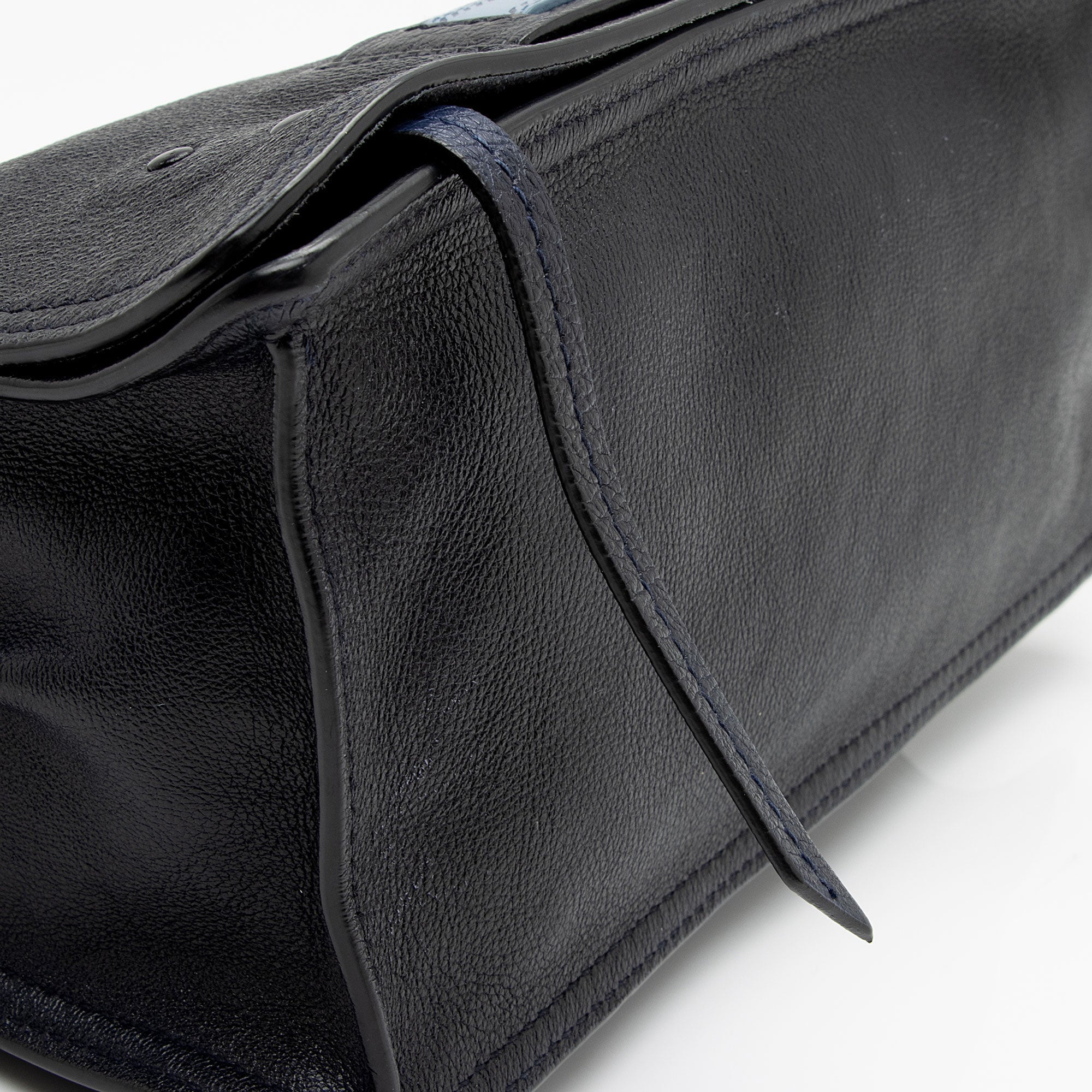 Prada Ombre Glace Calf Etiquette Flap Messenger Bag (SHF-JvIrDt)