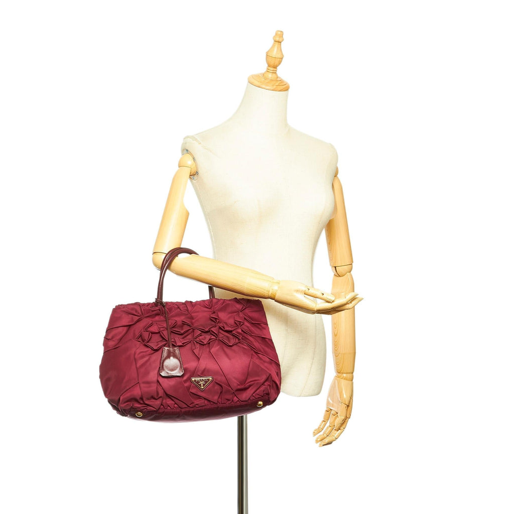 Prada Ruffled Tessuto Tote Bag (SHG-u7yiMw)