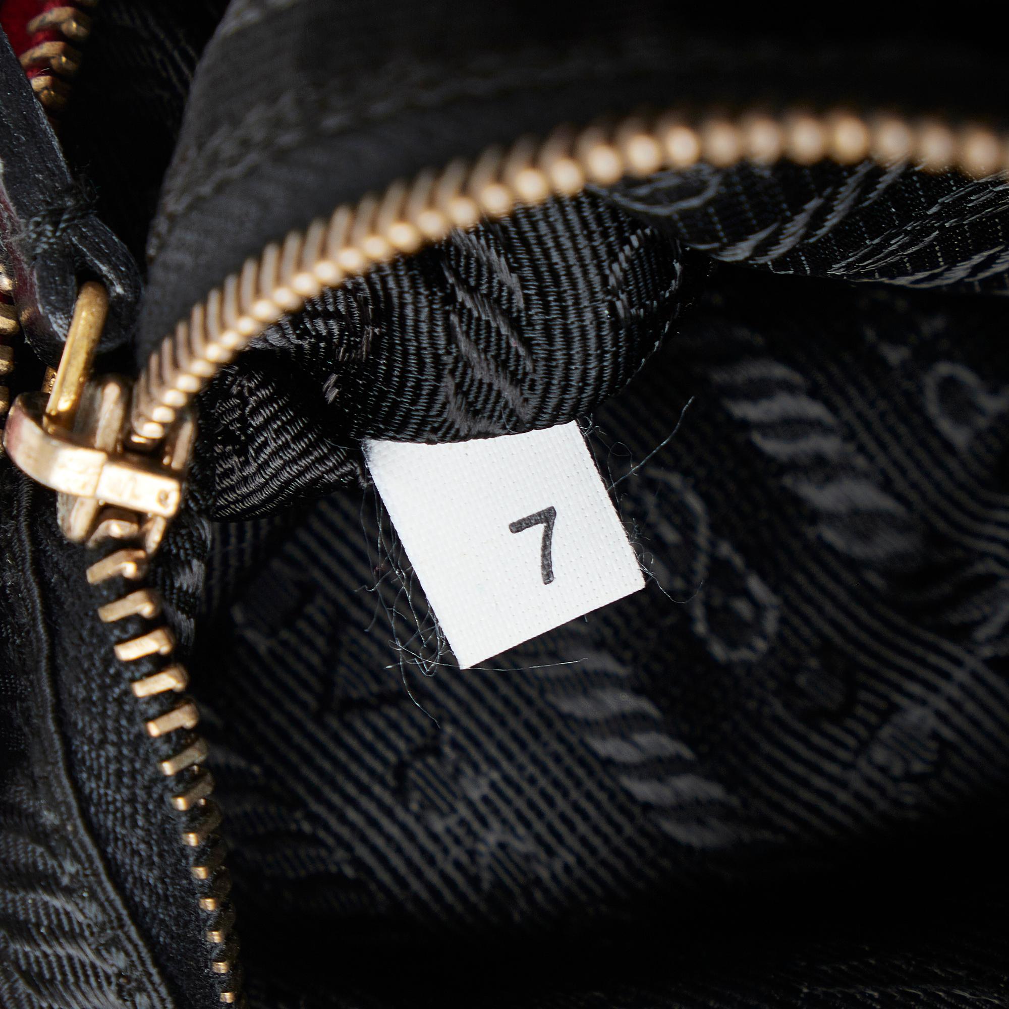 Prada Saffiano Bauletto Handbag (SHG-je8XF1)