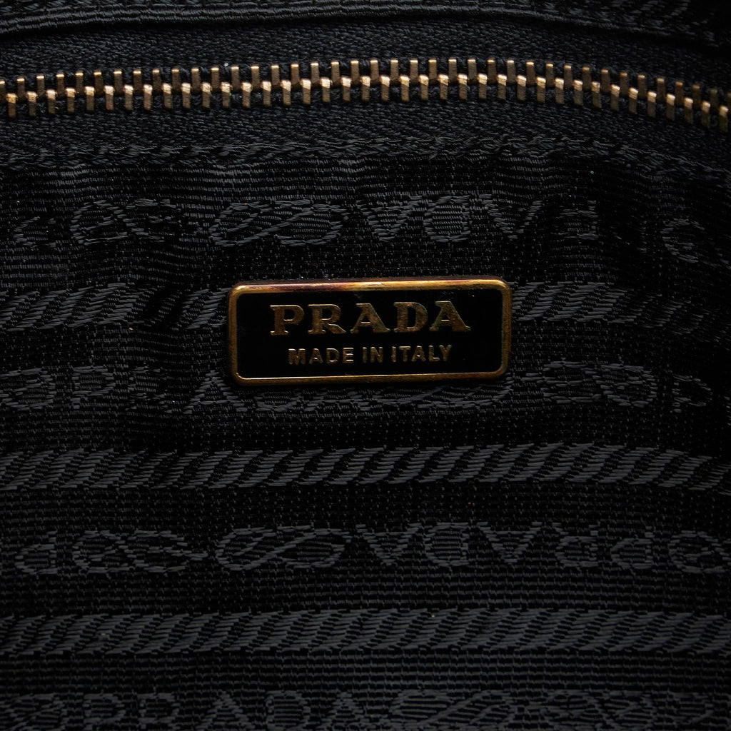 Prada Saffiano Bauletto Handbag (SHG-je8XF1)