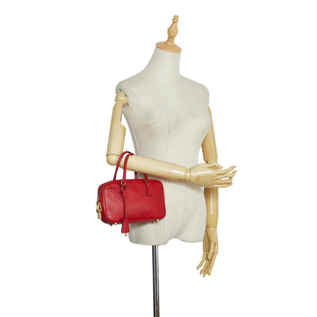 Prada Saffiano Bauletto Handbag (SHG-je8XF1)