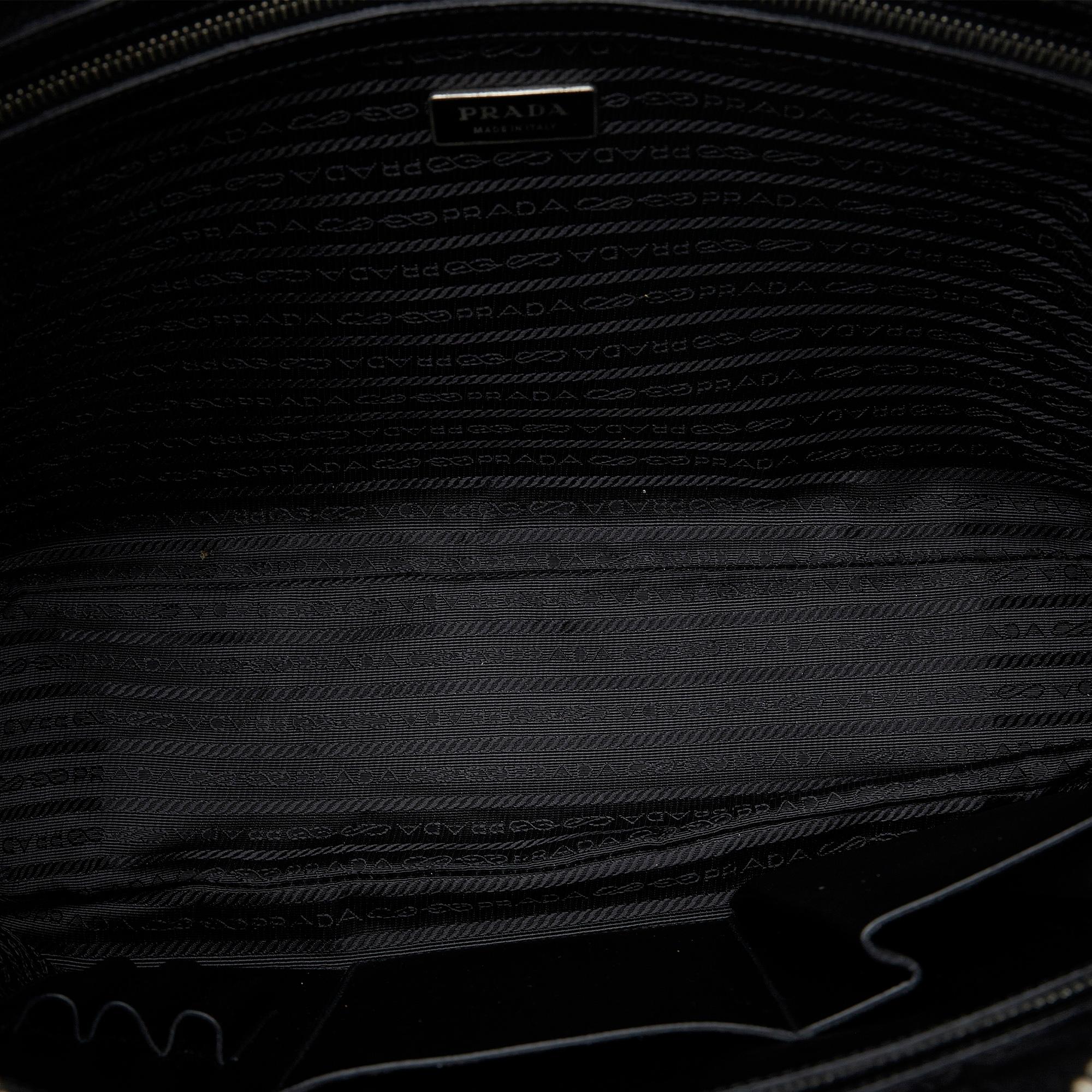 Prada Saffiano Business Bag (SHG-Z1XOe9)