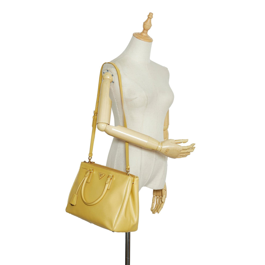 Prada Saffiano Lux Galleria Double Zip (SHG-yFcskK)