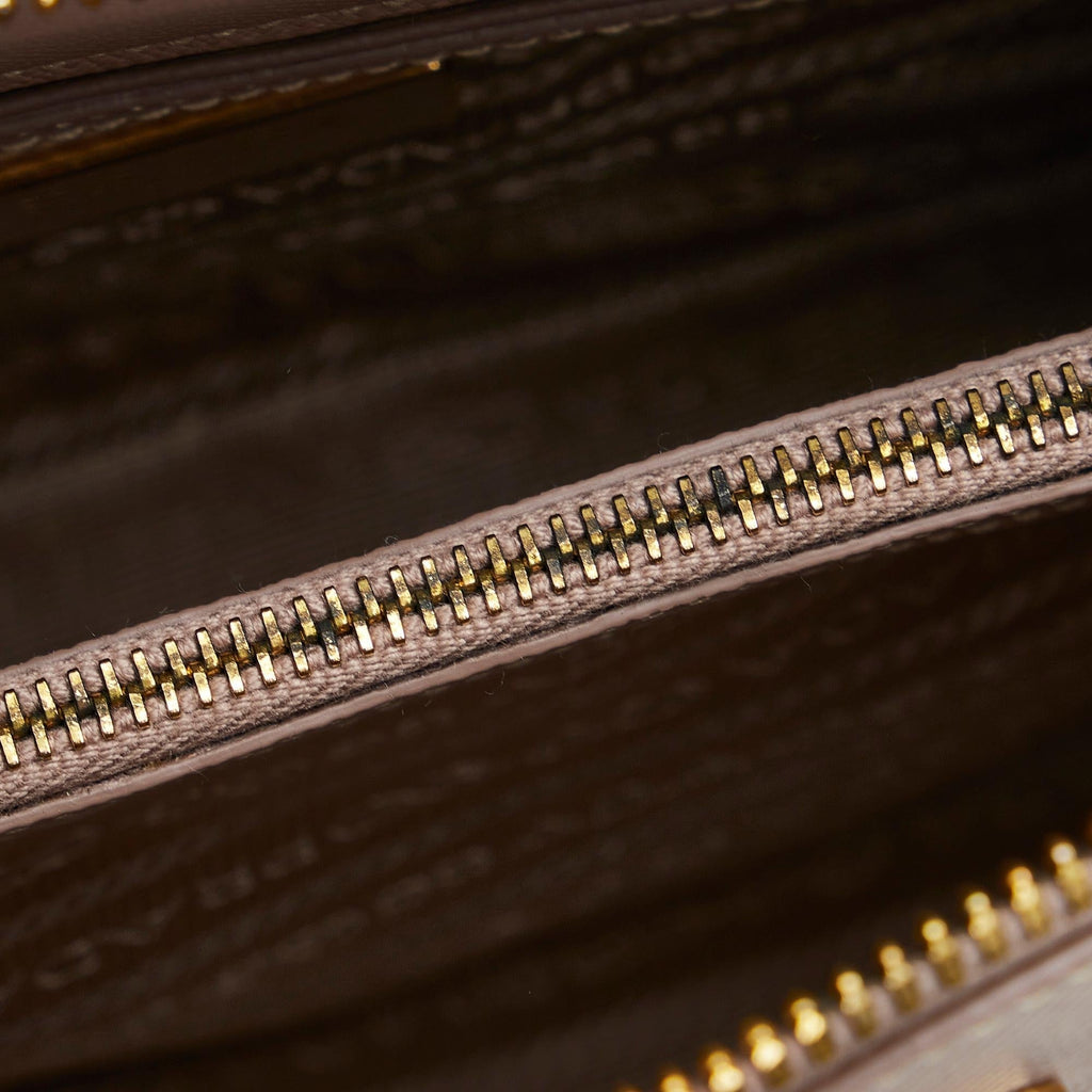 Prada Saffiano Lux Promenade (SHG-l7ZxiE)