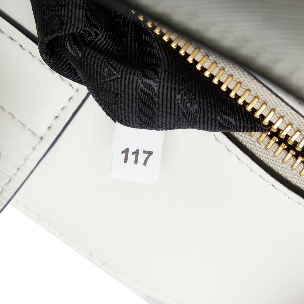 Prada Saffiano and Soft Calf Satchel (SHG-WmkMwI)
