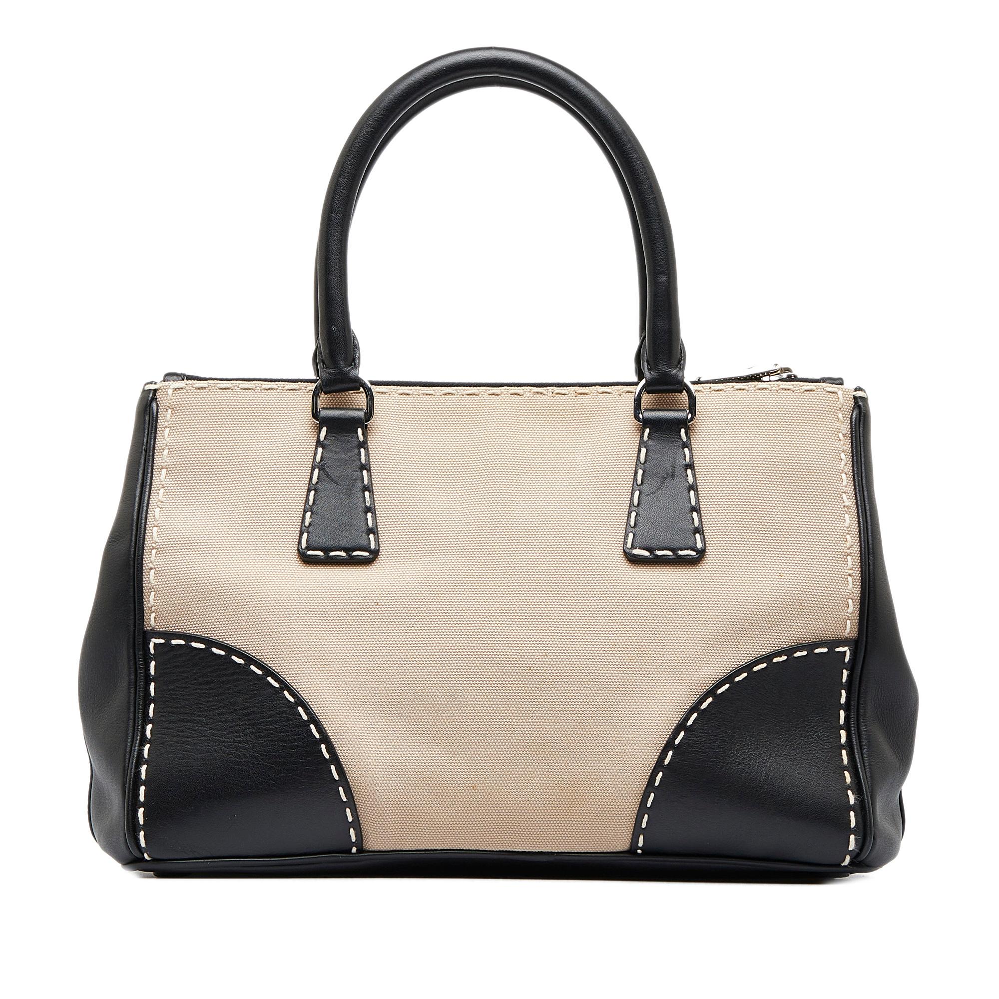 Prada Small City Calf Hand Stitched Galleria Double Zip (SHG-8e9XNd)