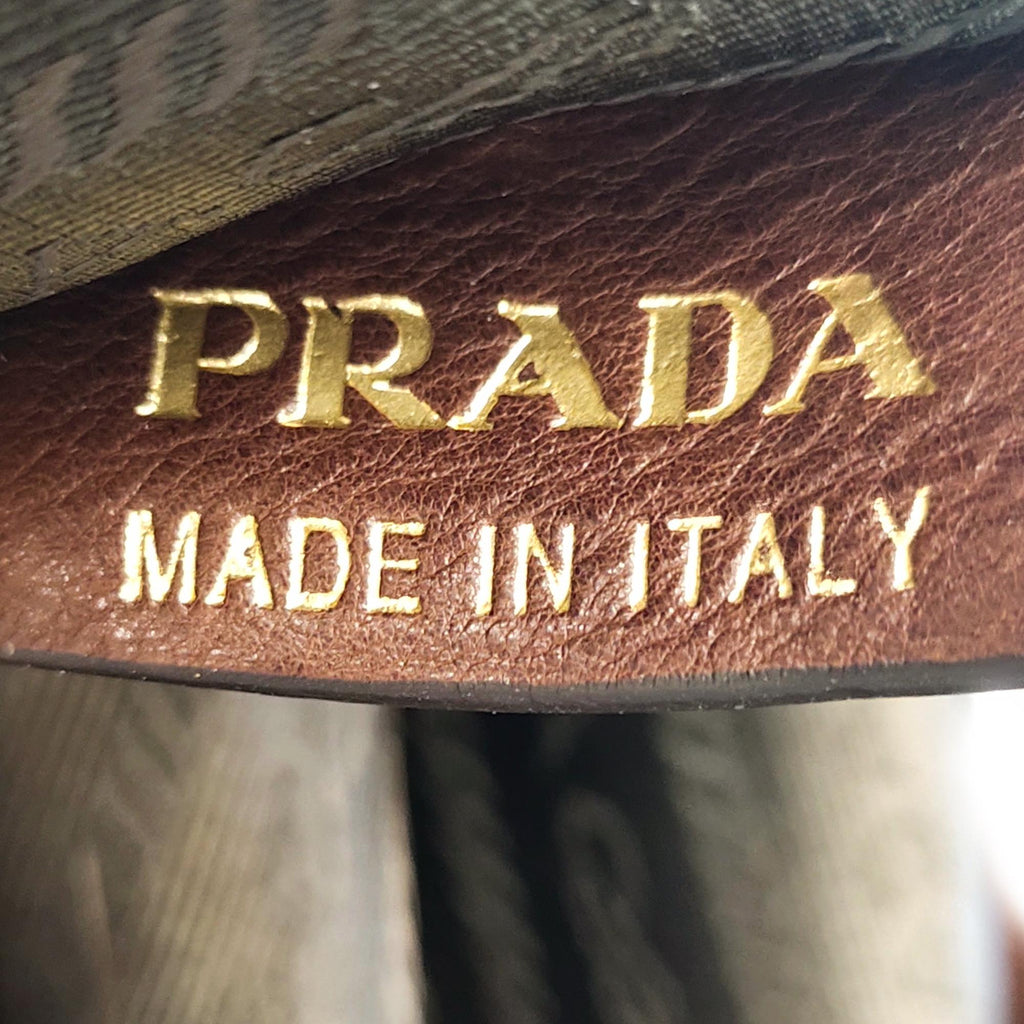 Prada Studded Craquelle Satchel (SHG-rlvrQI)
