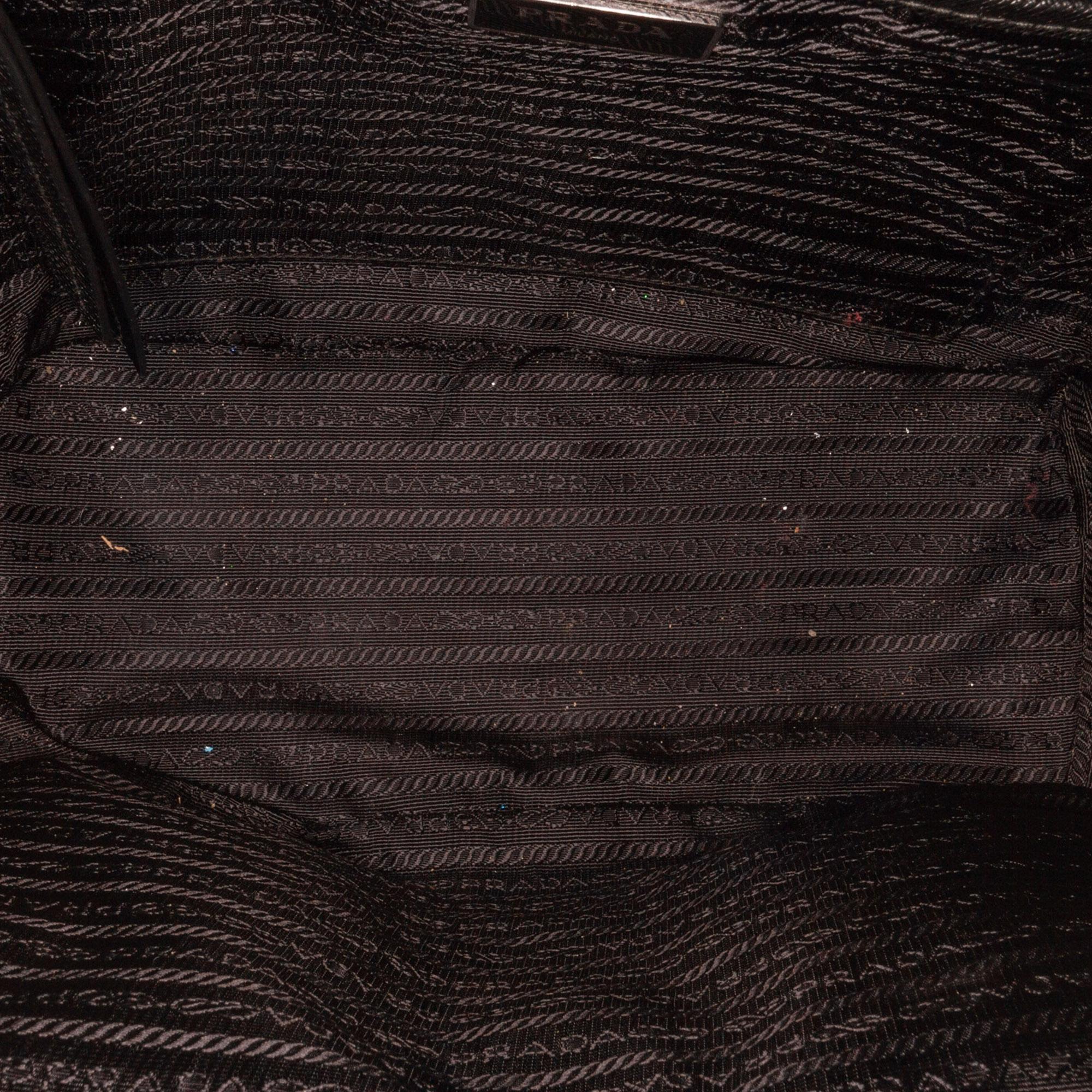 Prada Tessuto Backpack (SHG-r6NQdK)