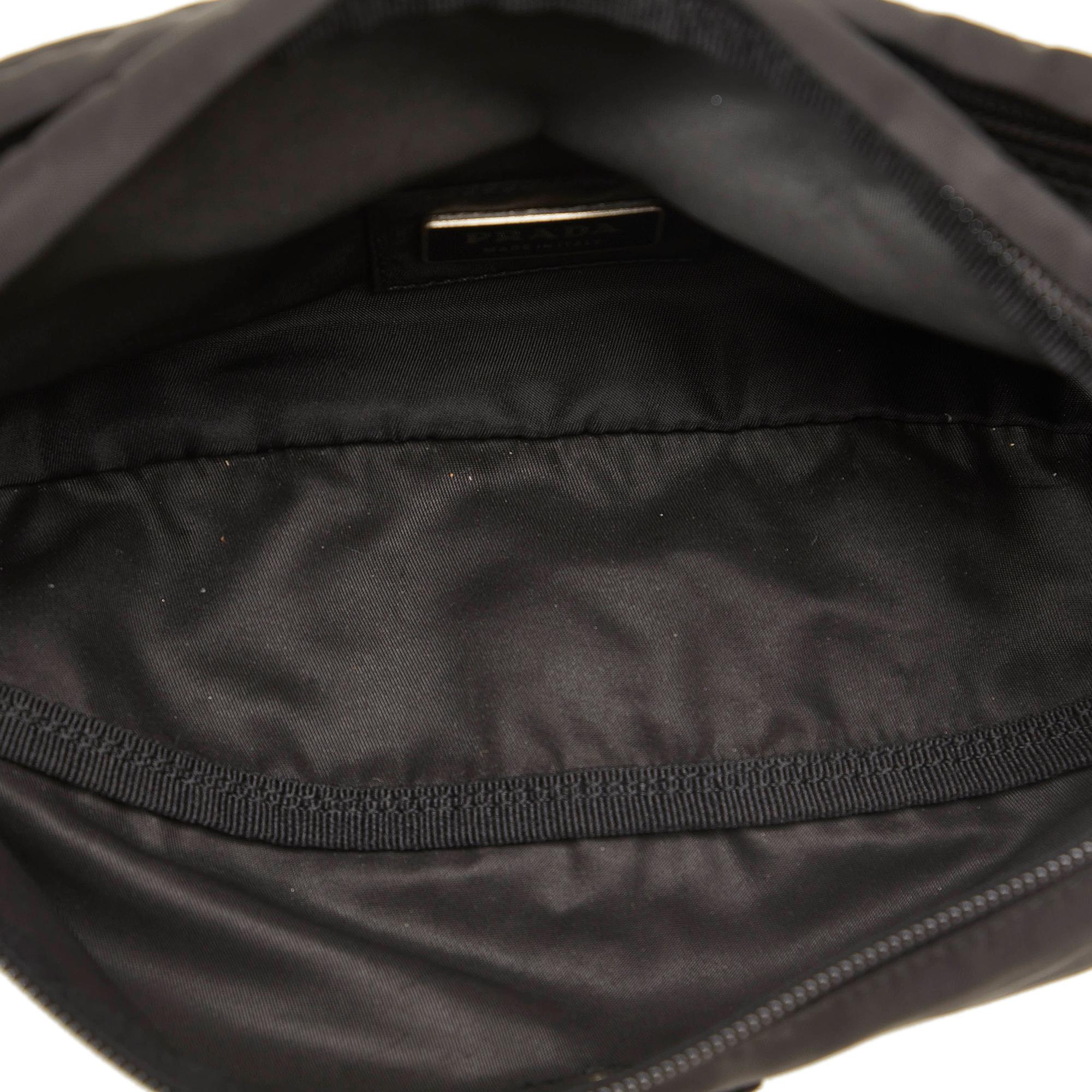 Prada Tessuto Belt Bag (SHG-u2BpMR)