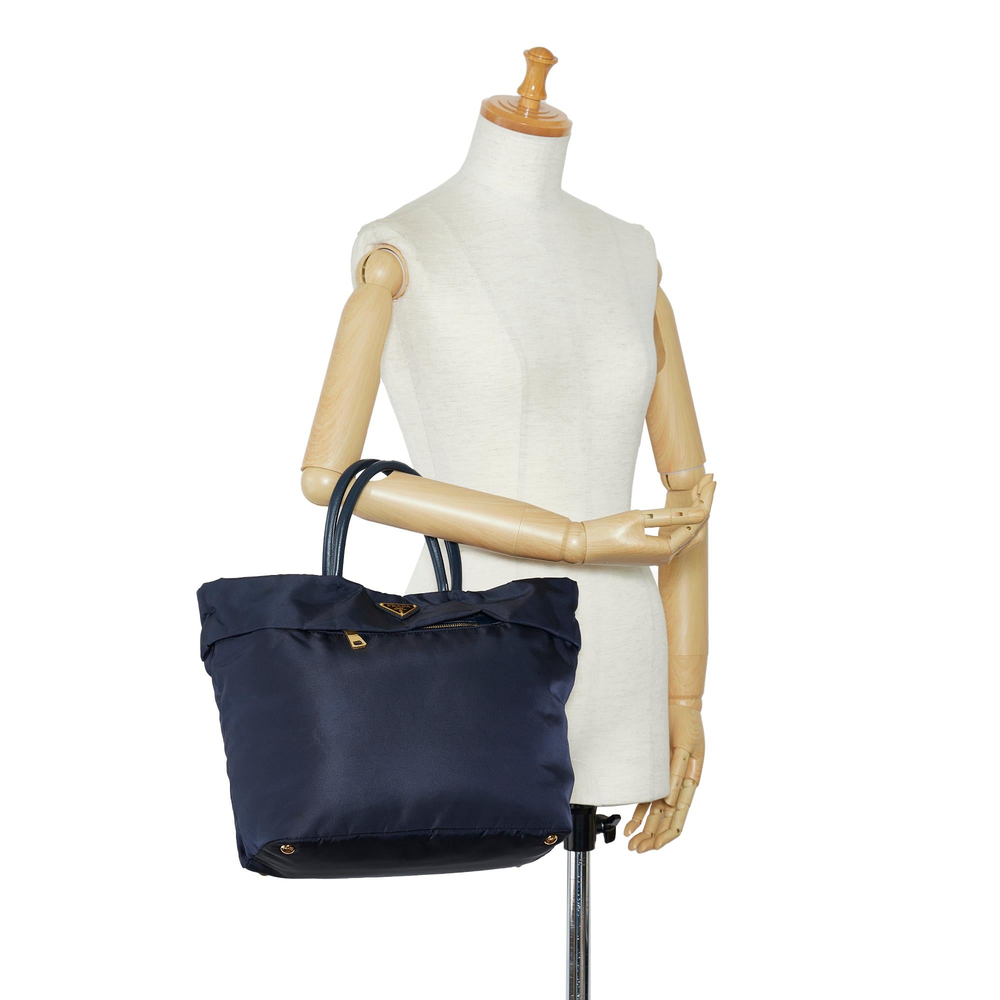 Prada Tessuto Convertible Satchel (SHG-OfhgzL)