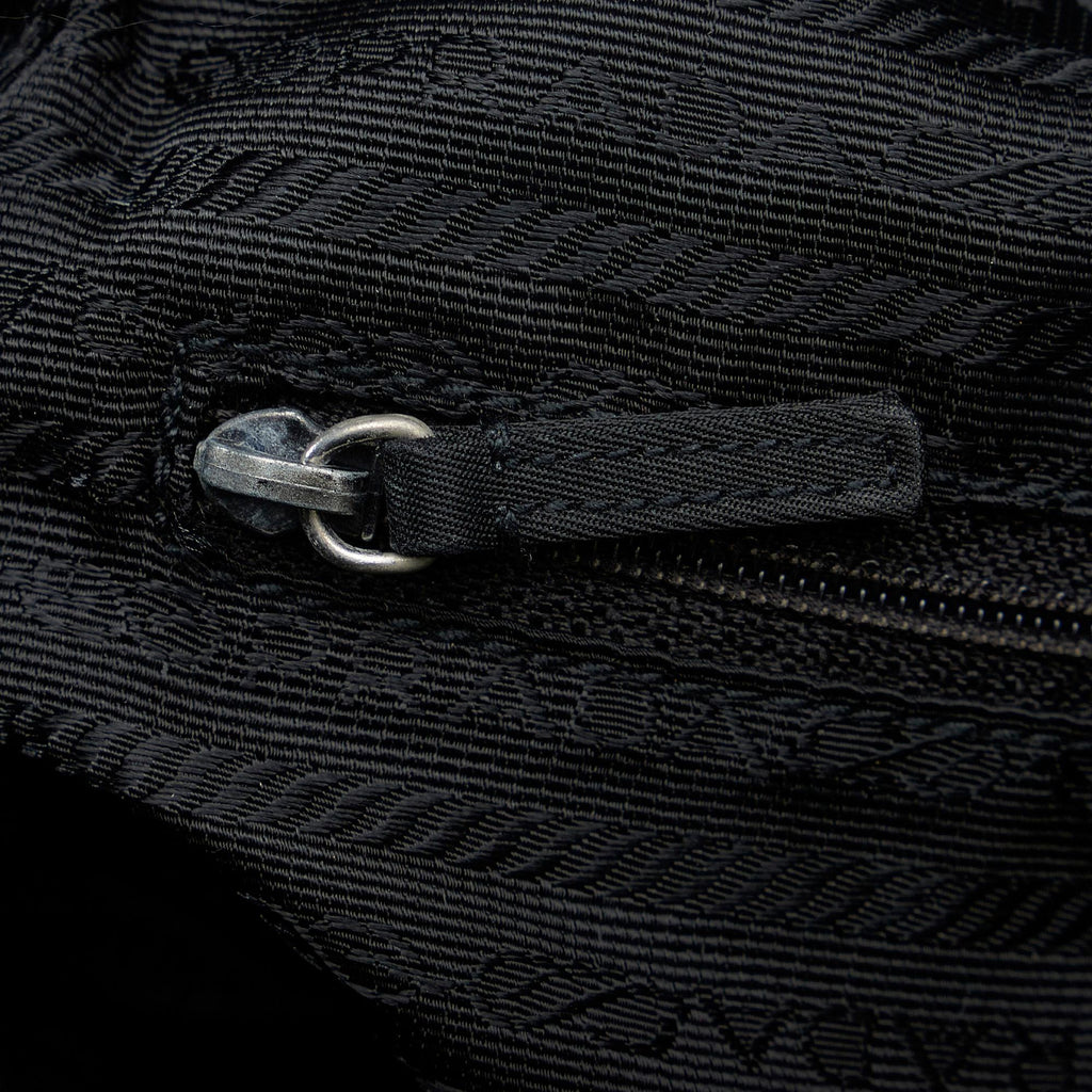 Prada Tessuto Crossbody Bag (SHG-LOo8pe)