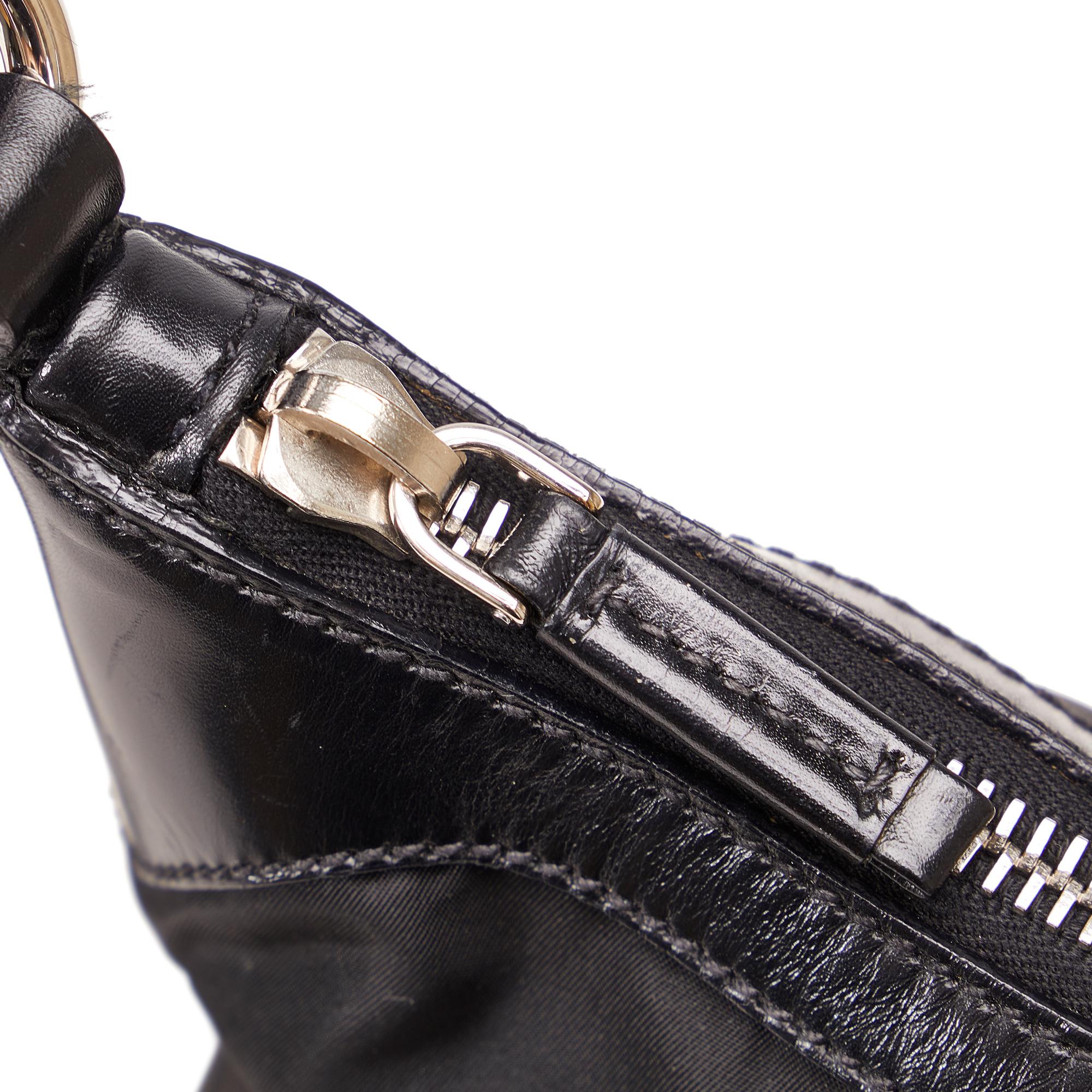 Prada Tessuto Crossbody Bag (SHG-QvCvSO)