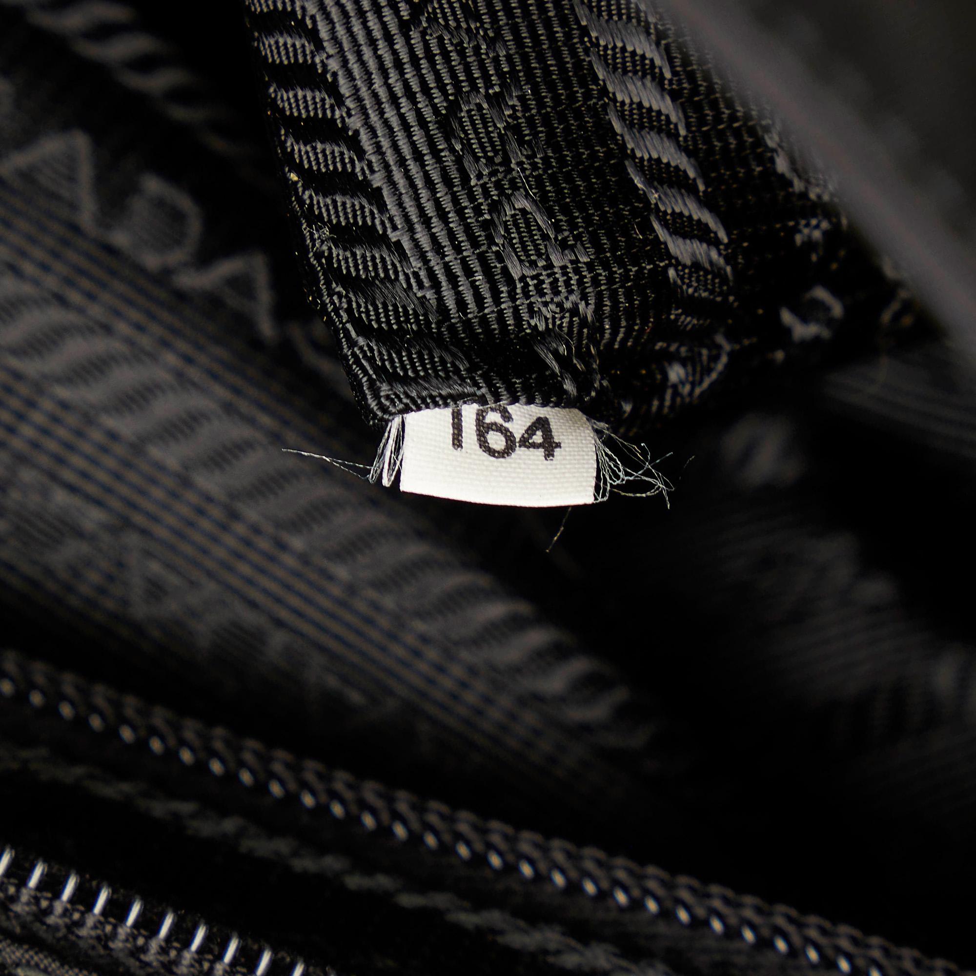 Prada Tessuto Crossbody Bag (SHG-ic7UHA)