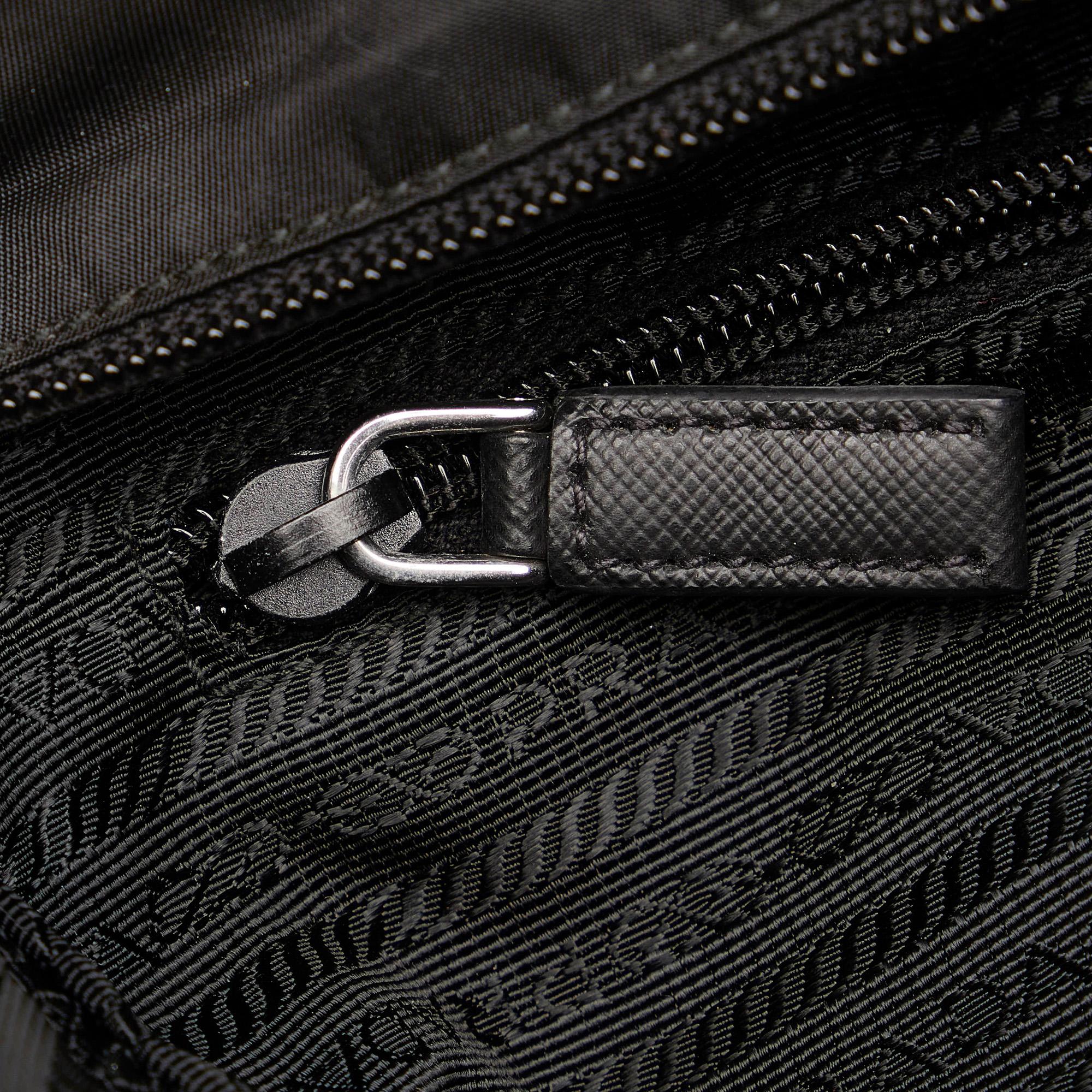 Prada Tessuto Crossbody Bag (SHG-ic7UHA)