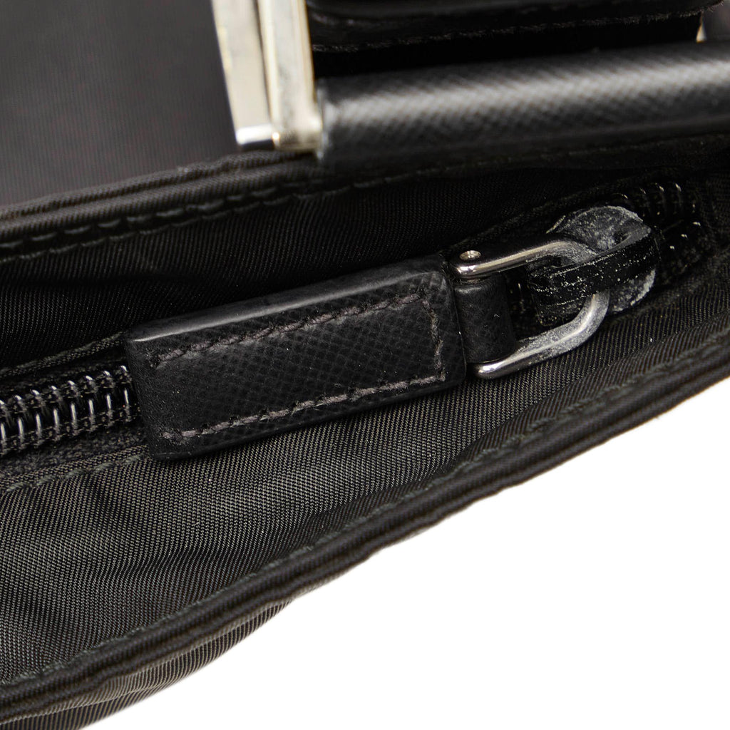 Prada Tessuto Crossbody Bag (SHG-ic7UHA)
