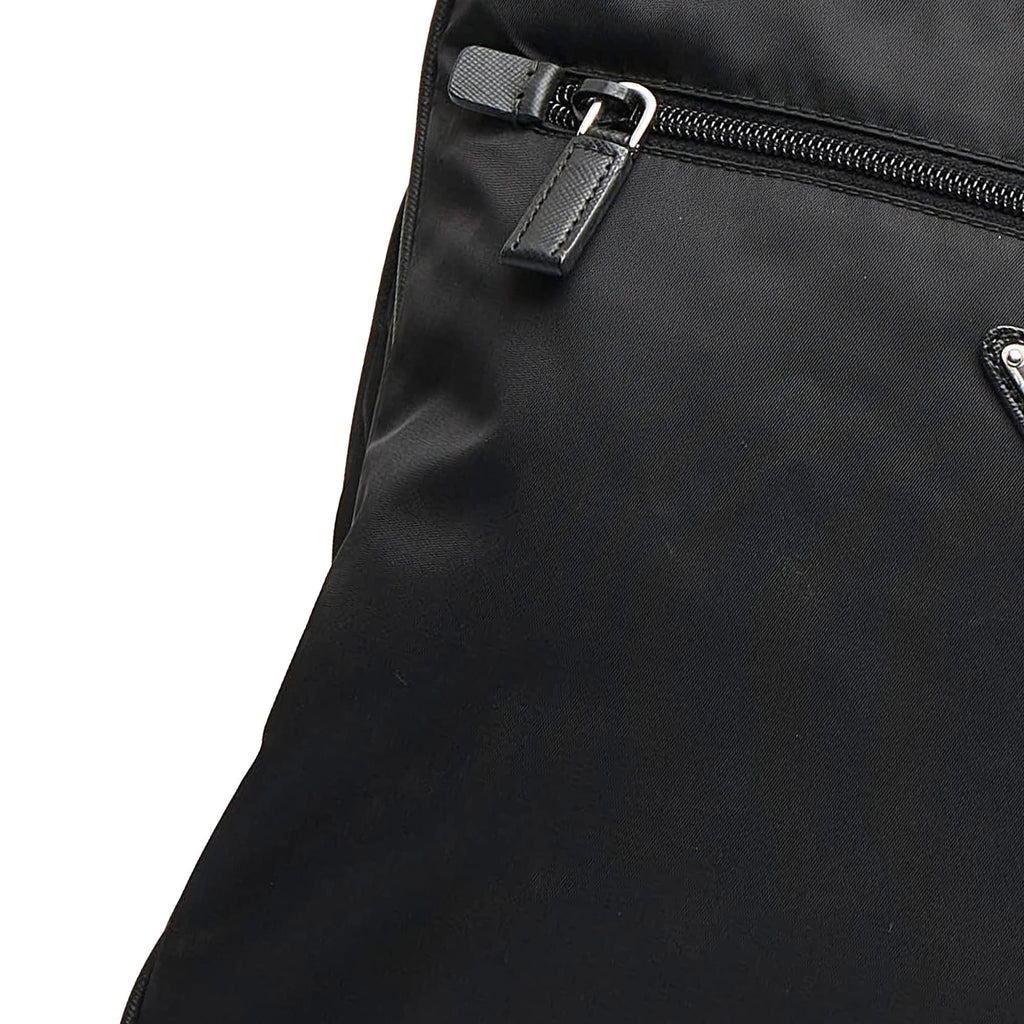 Prada Tessuto Crossbody Bag (SHG-ic7UHA)