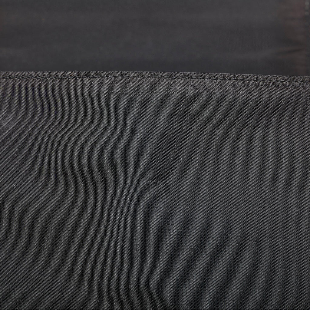 Prada Tessuto Crossbody Bag (SHG-kjFZmW)