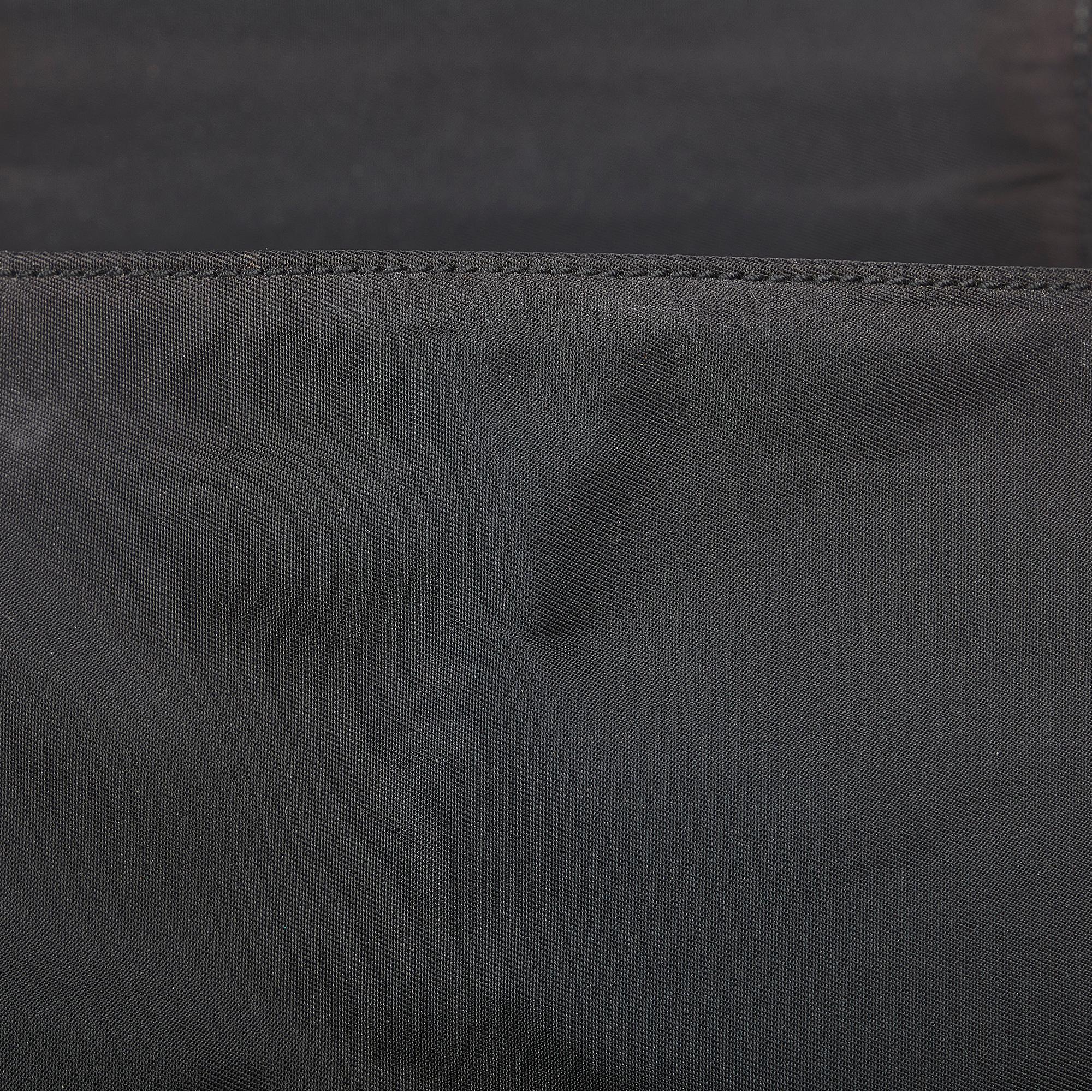 Prada Tessuto Crossbody Bag (SHG-kjFZmW)