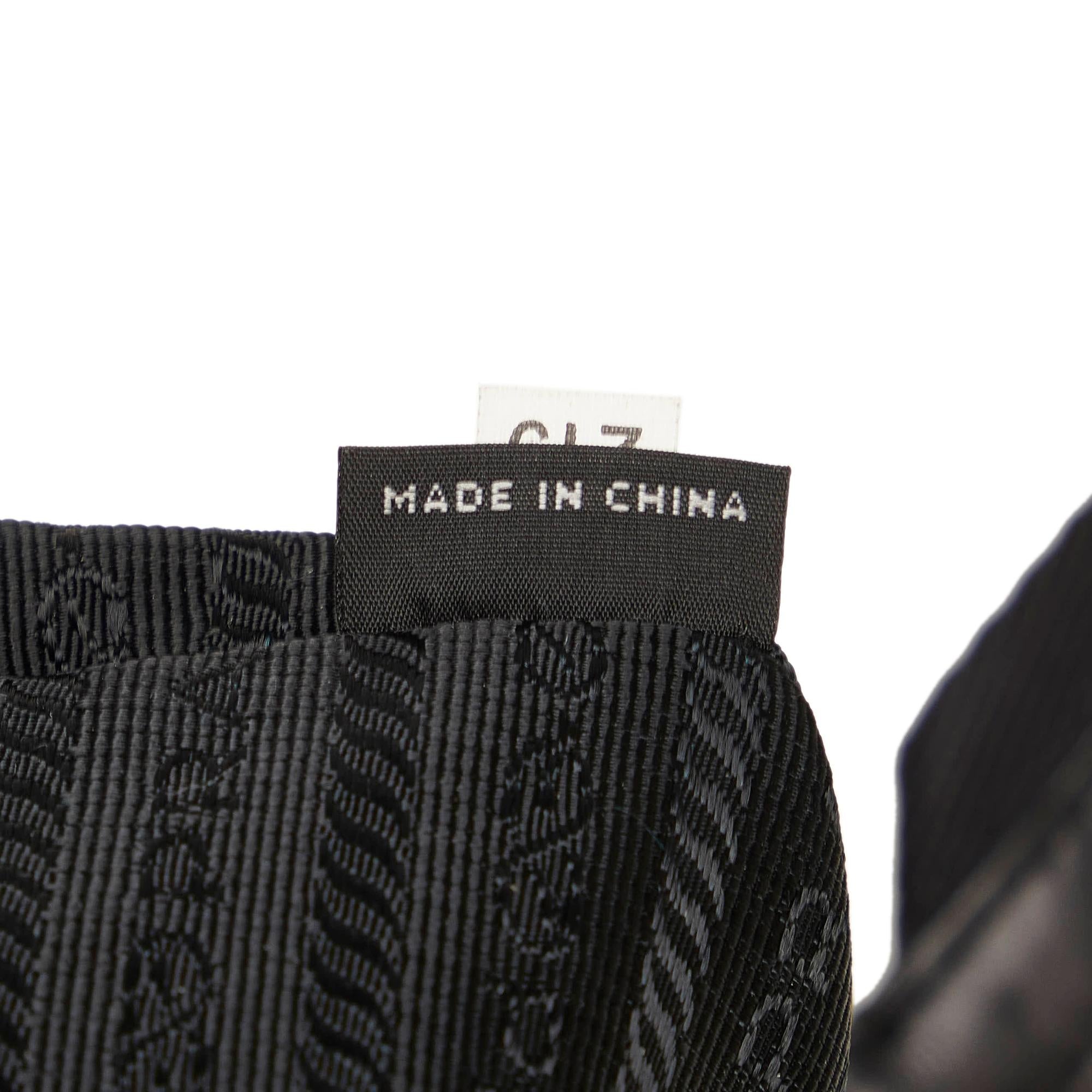 Prada Tessuto Crossbody (SHG-FD4FwM)