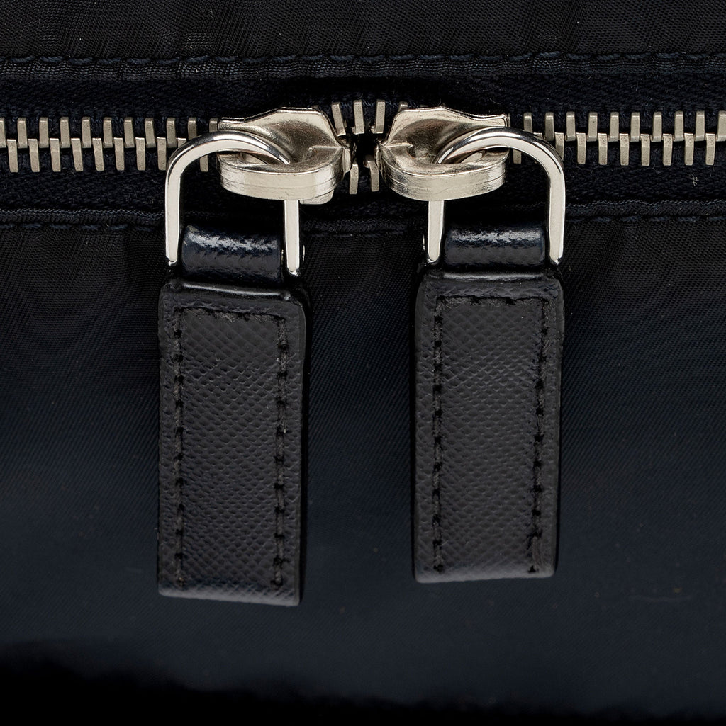 Prada Tessuto Vertical Duffle Bag (SHF-2Gs5Cd)