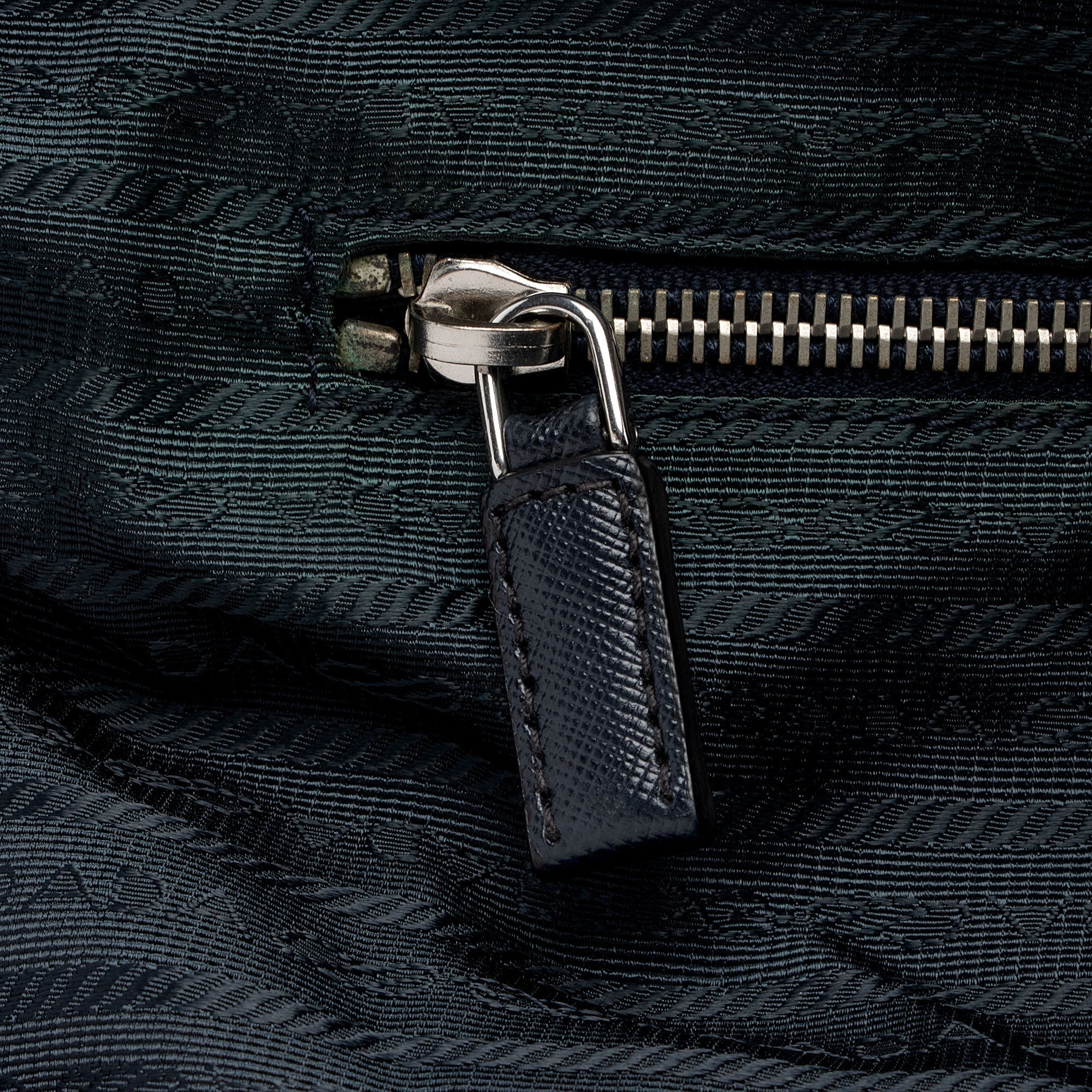 Prada Tessuto Vertical Duffle Bag (SHF-2Gs5Cd)
