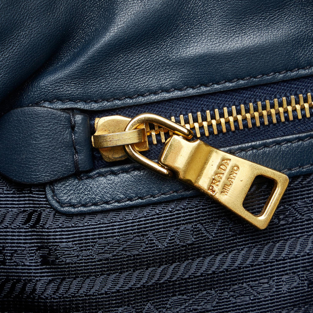 Prada Tessuto Gaufre Satchel (SHG-0R0qvC)
