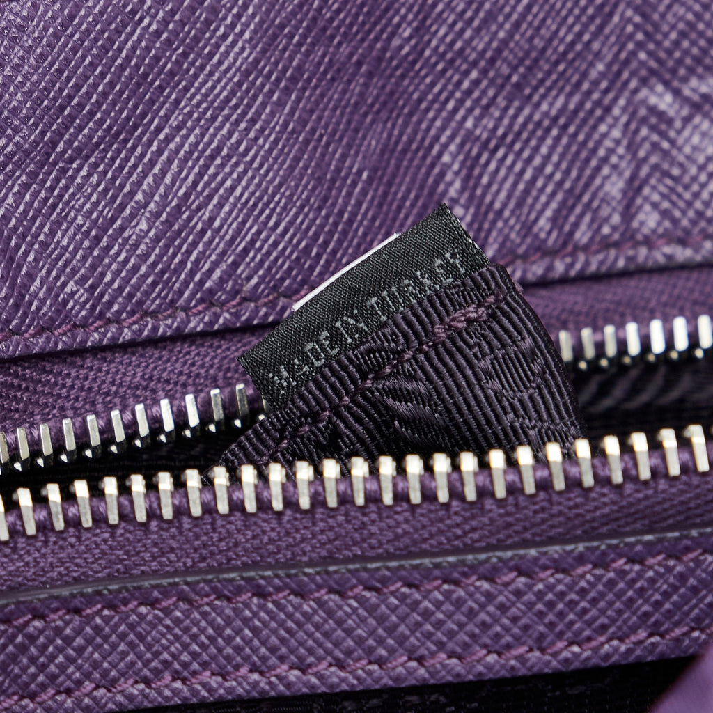 Prada Tessuto Gaufre Shoulder Bag (SHG-nq23s8)