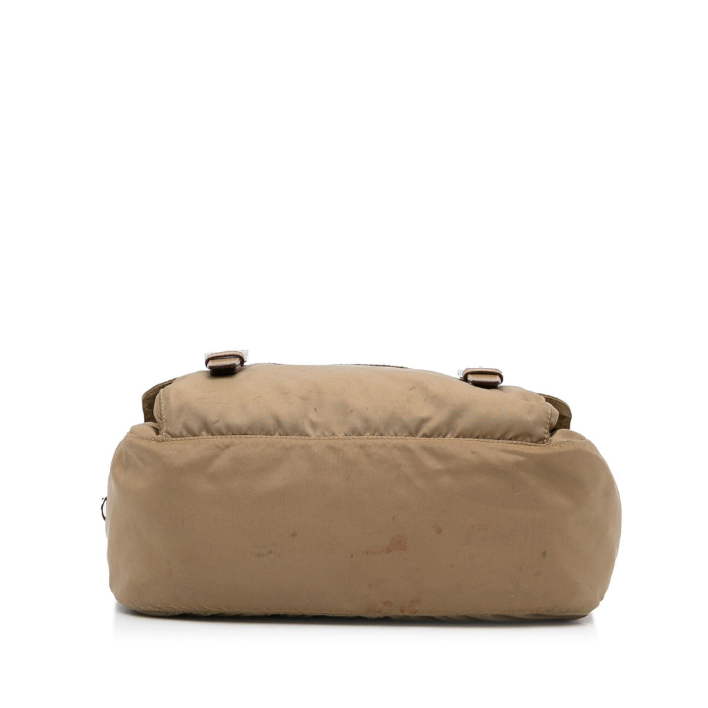 Prada Tessuto Messenger Bag (SHG-sqNt9B)