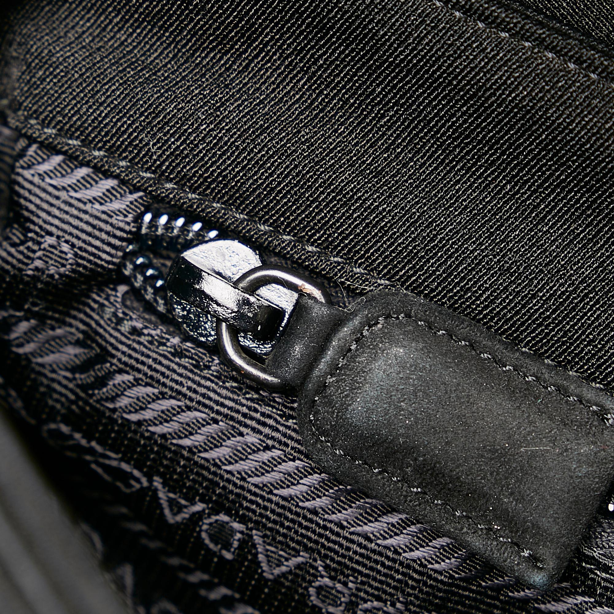 Prada Tessuto Shoulder Bag (SHG-36087)